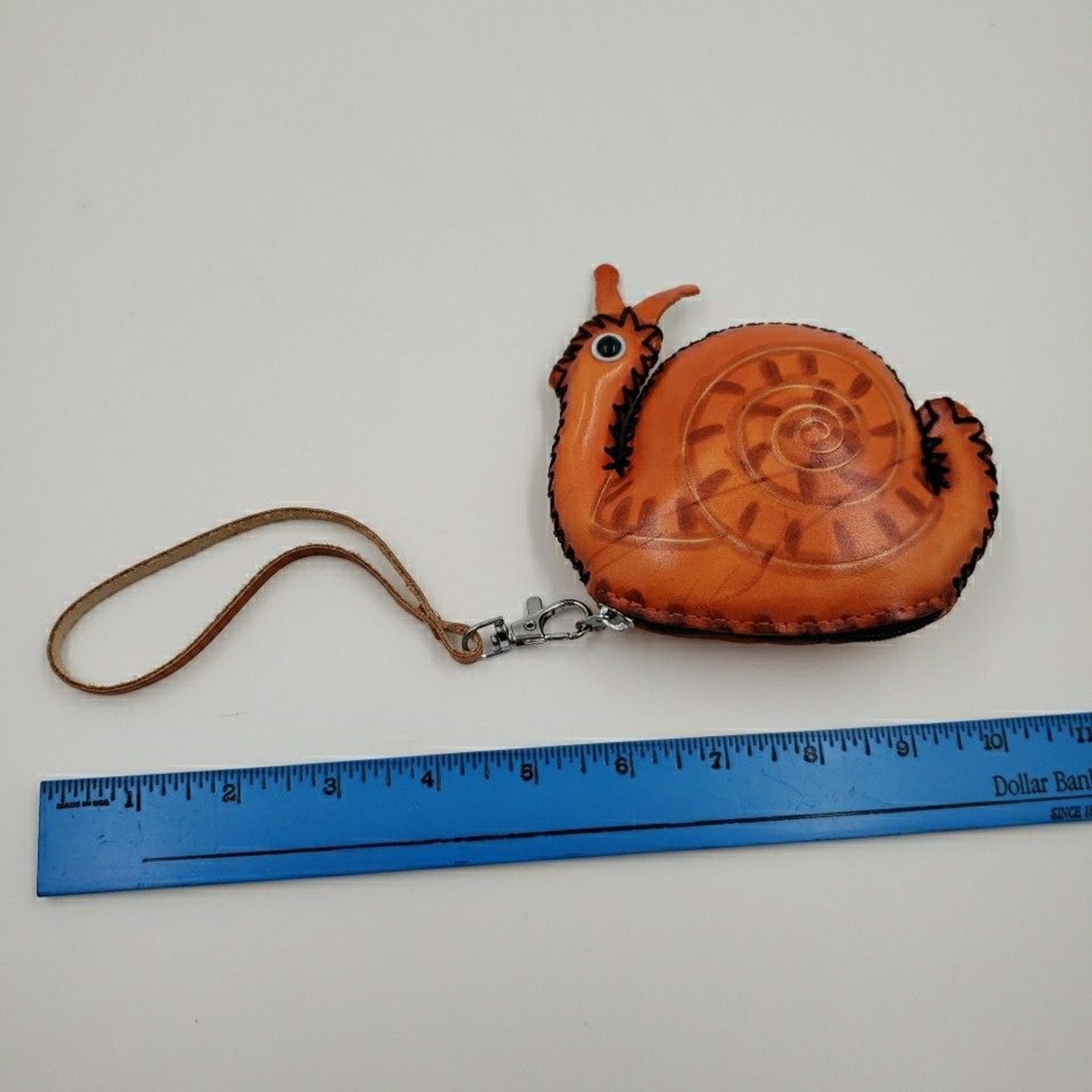SNAIL Zip Pouch Pendant Creative Gift Jewelry Holder Handmade Leather Coin Purse