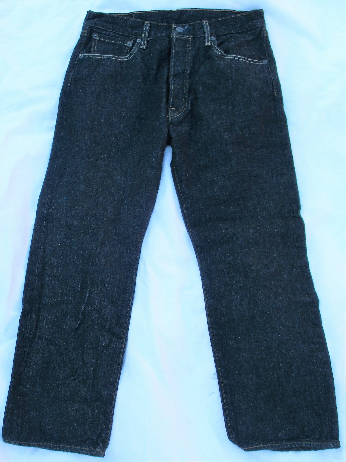 LEVI’S 501 Button Fly RIGID BLACK JEANS Tagged 34 x 30 Actual 33 x 28