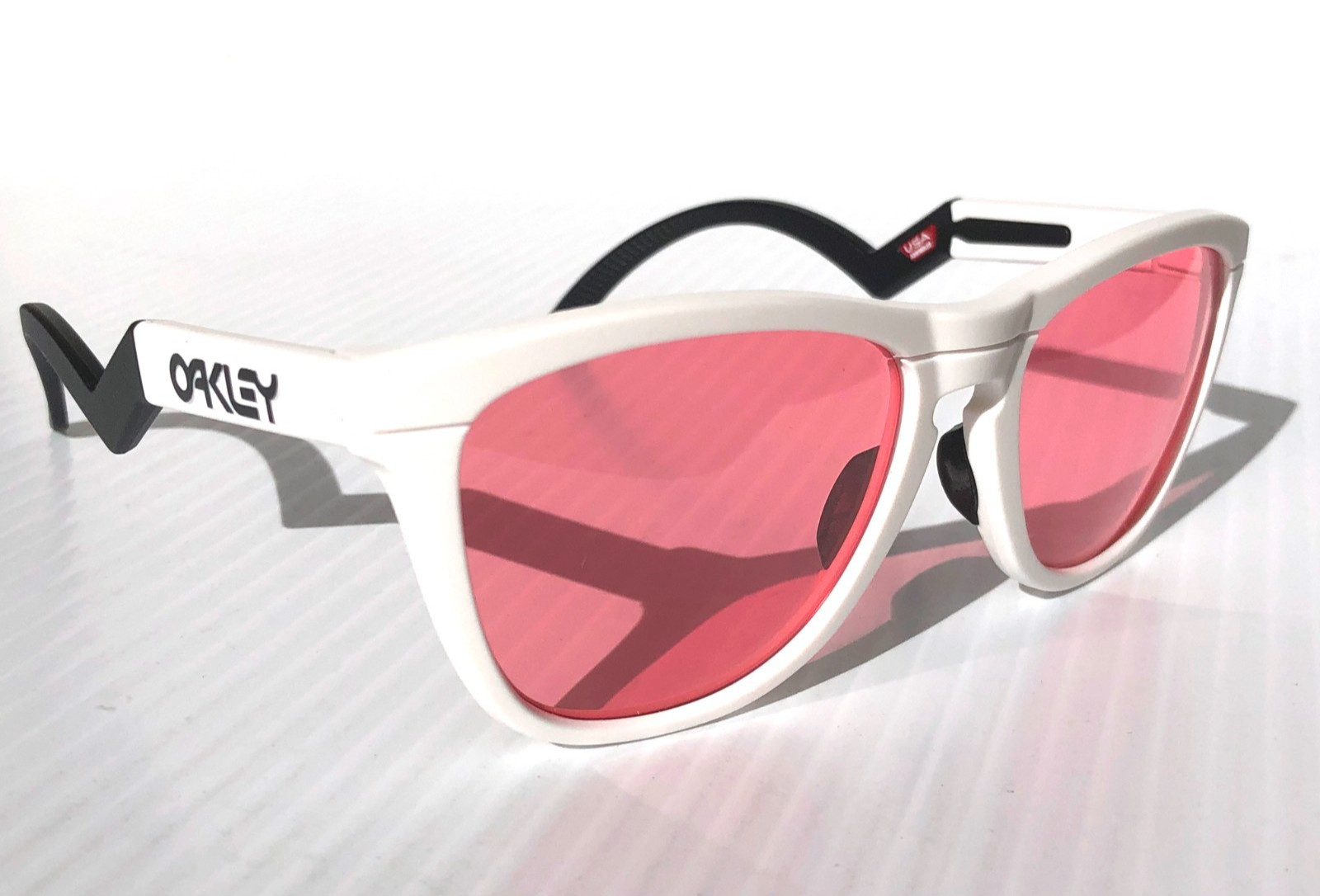 Oakley FROGSKINS HYBRID Matte White GALAXY HD Pink Lens Sunglass 9289-08