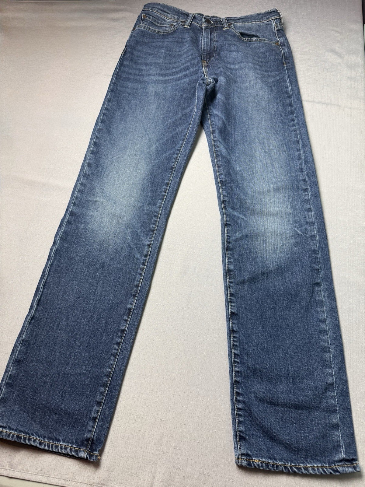 Levi’s 505 Men’s Jeans W31 L34 Medium Wash Regular Fit Straight Leg Blue Denim