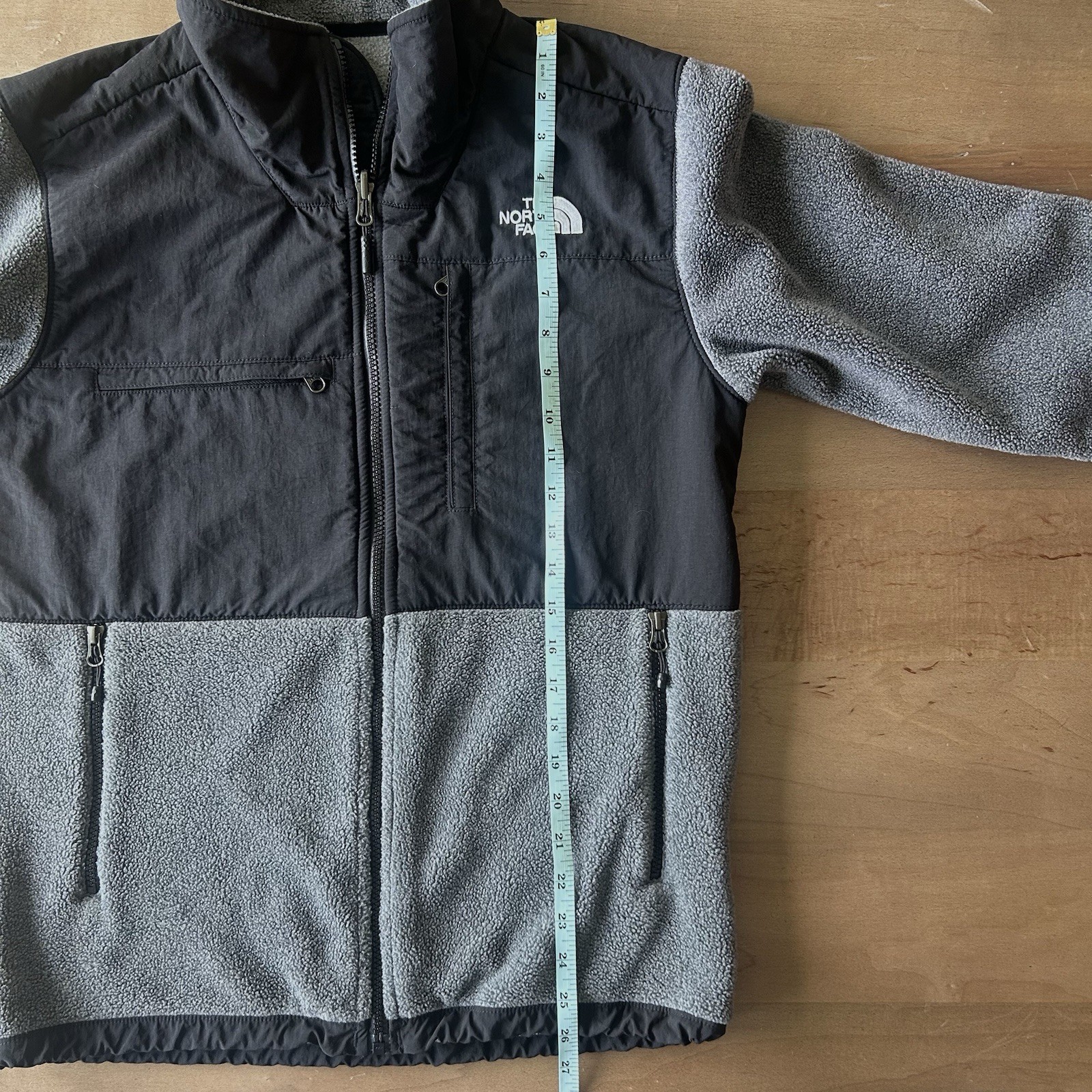 The North Face Denali Polartec Men’s Small Black/Gray Fleece Full Zip Jacket
