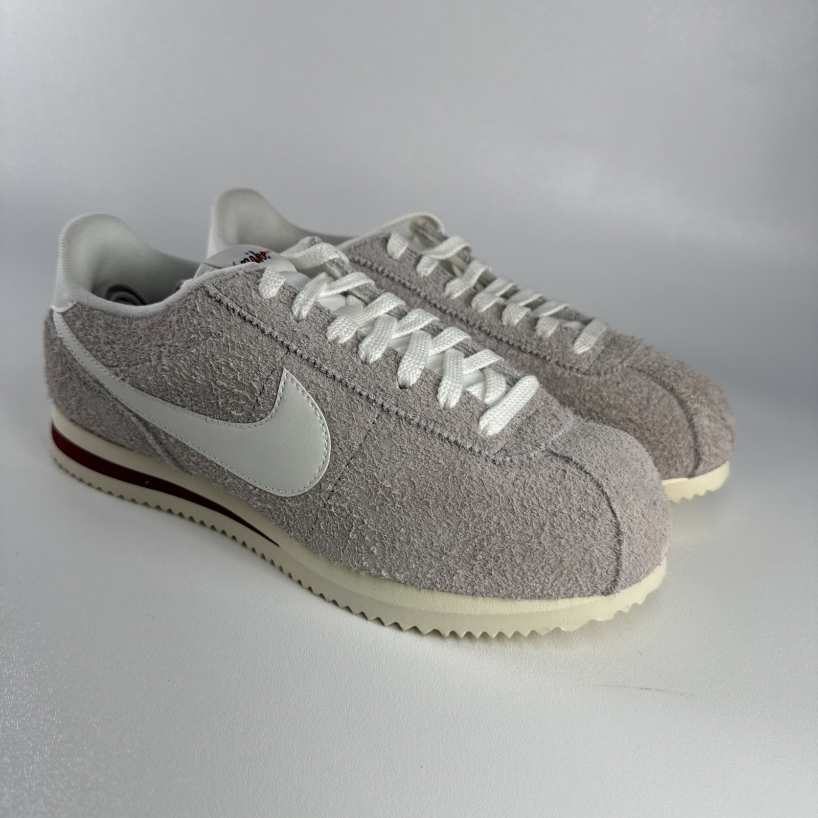 Size Men’s 8 – Nike Cortez SE College Grey Team Red/Sail HF3142-001 Fuzzy Suede