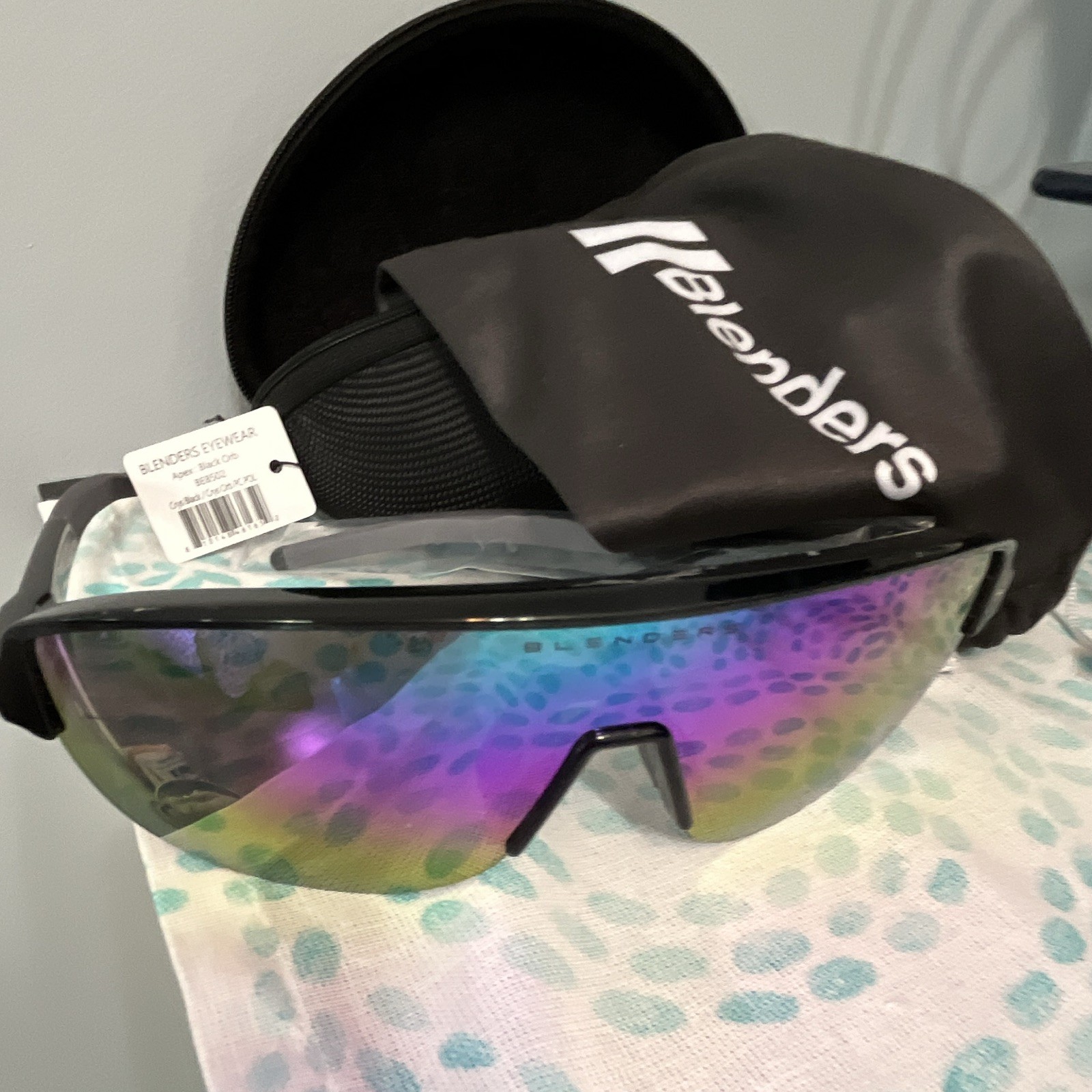 Blenders Black Apex Unisex Sunglasses Mirrored Multicolor Lens Black Frame