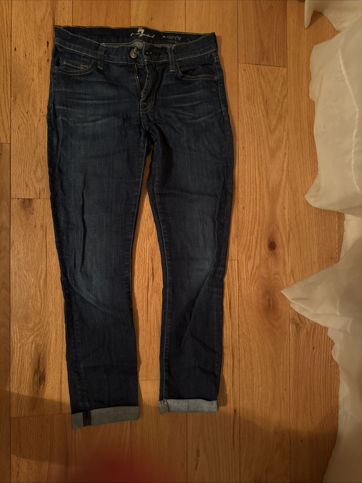 Blue Denim 7 FOR ALL MANKIND The Skinny Crop & Roll Cuffed Jeans 27