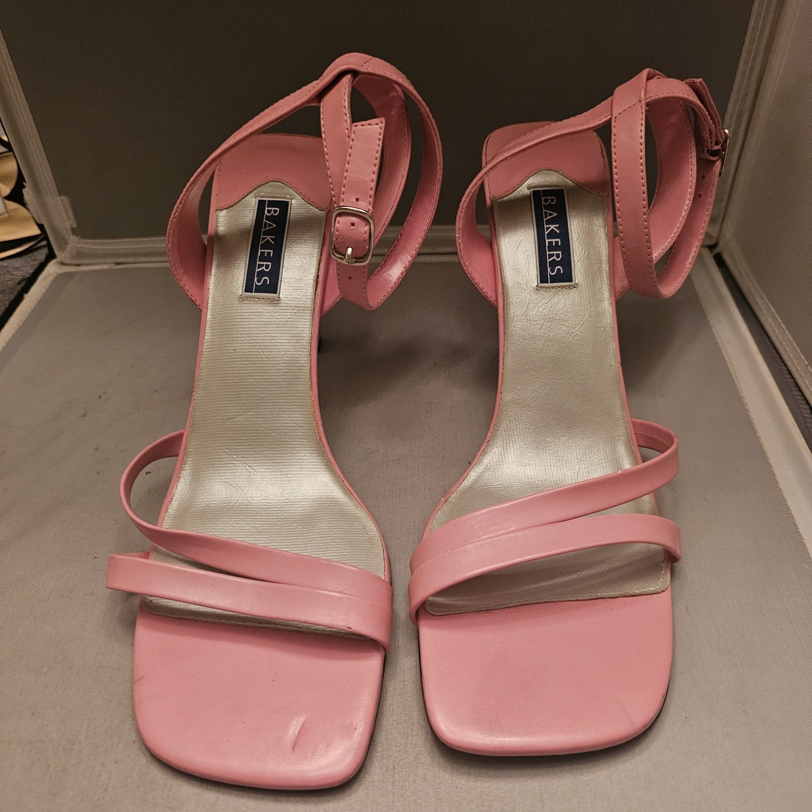 Bakers “Maribella II” Pink 3.75″ High Heels Size 11 B Strappy See Pictures