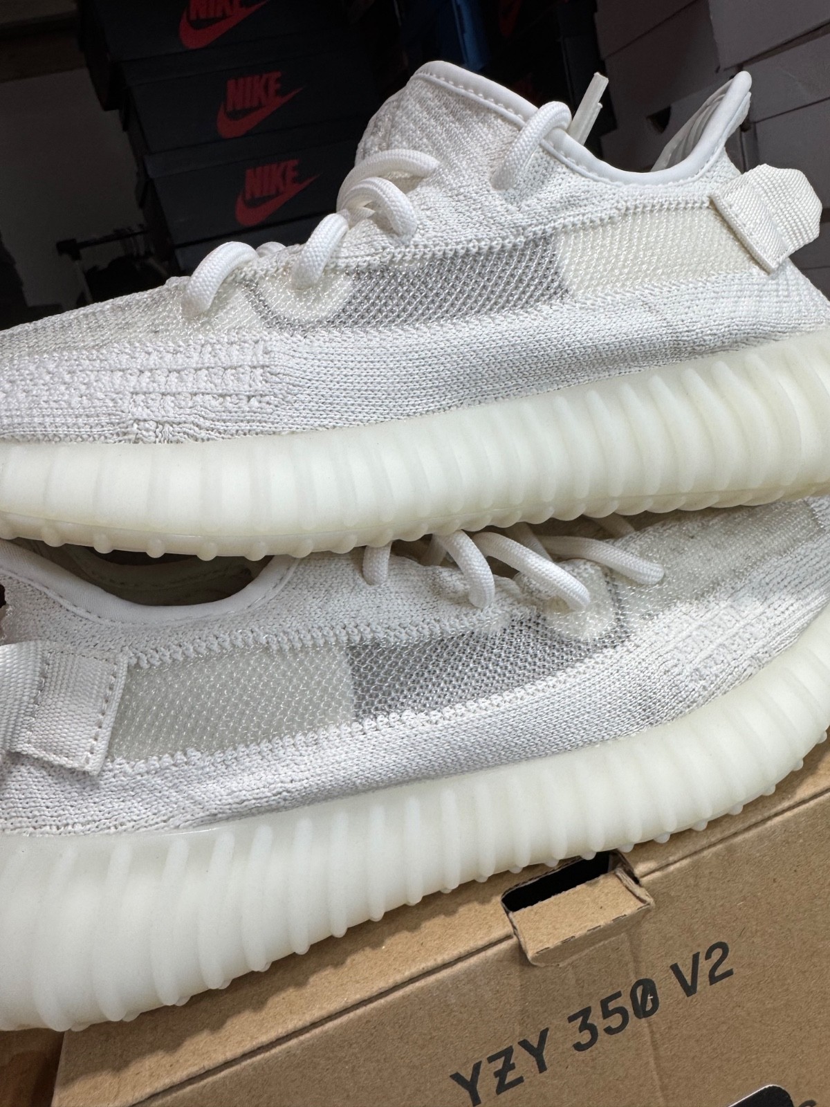 Adidas Yeezy Boost 350 V2 ‘Bone’ HQ6316 BRAND NEW MENS SIZES AVAILABLE