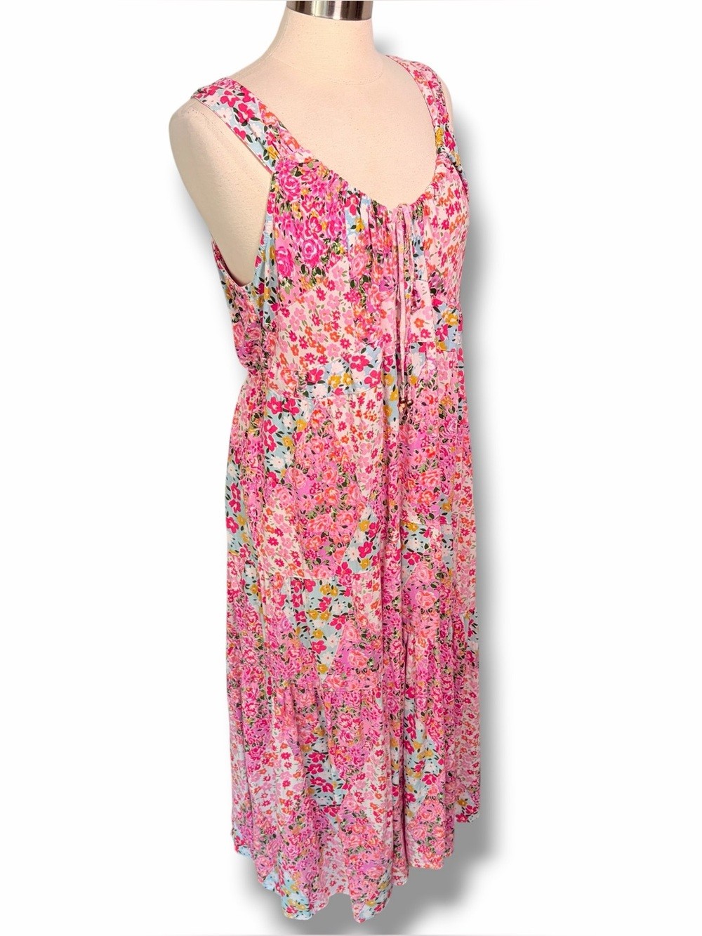 ANGIE Floral Cottagecore Tiered Maxi Dress Twisted Back Feature, 1X