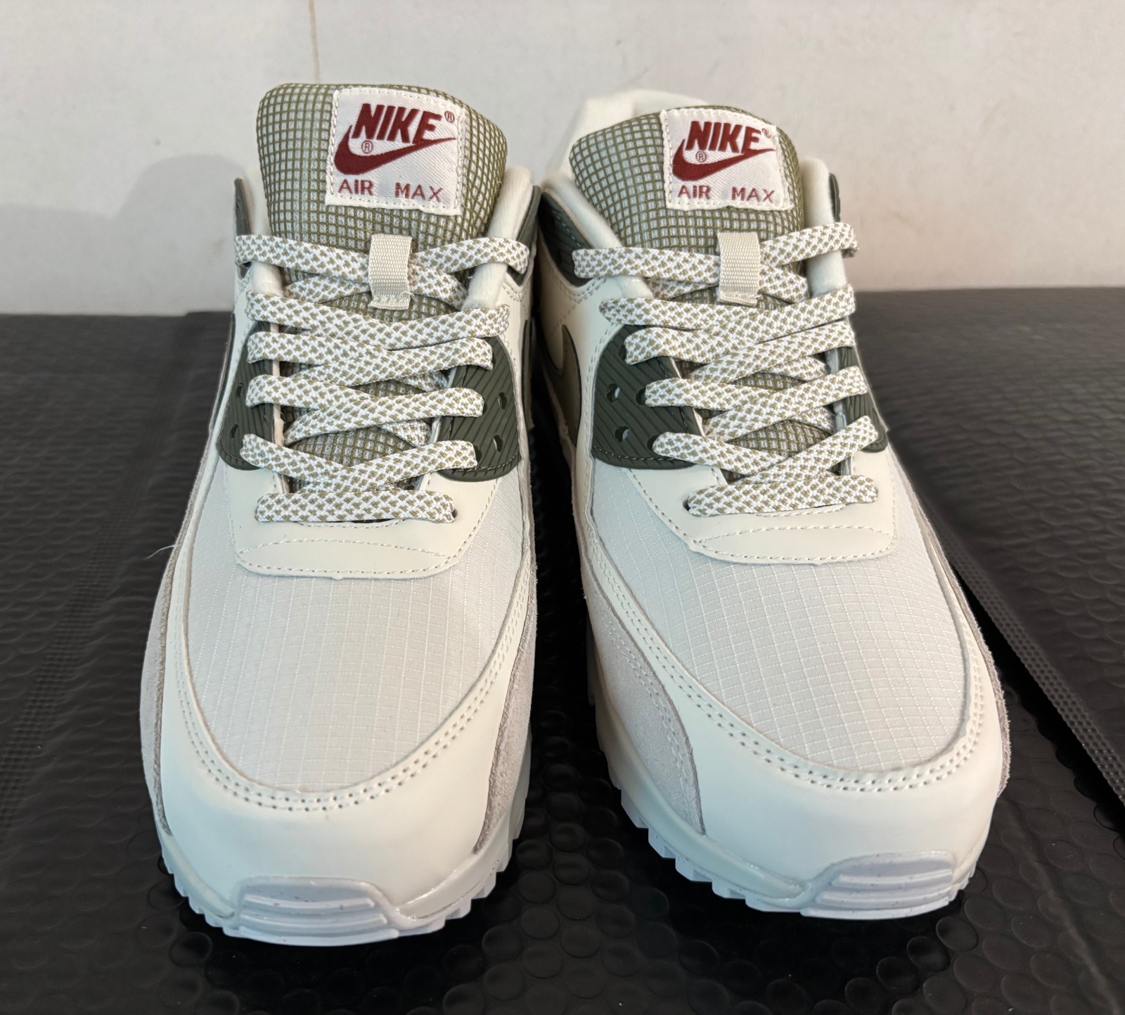 Size US 12 – Nike Air Max 90 Men Shoe Running Sneaker No Box