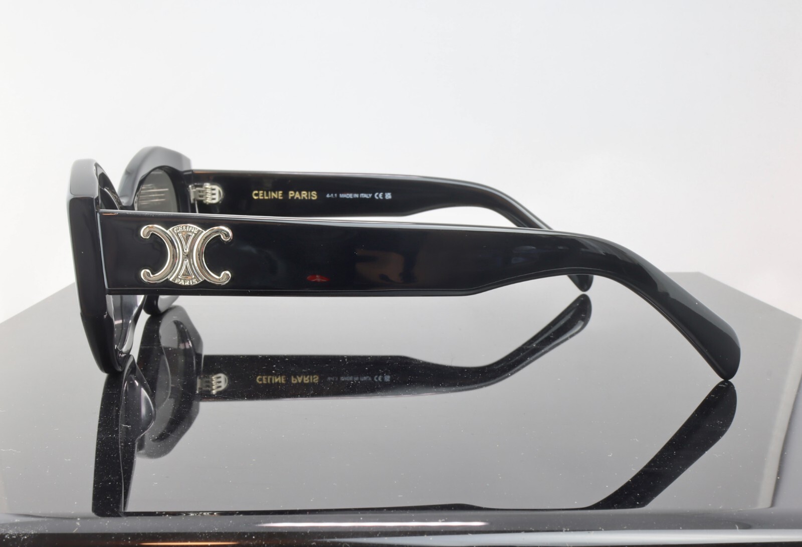 Celine CL40238U 01A Black / Grey Lens Square Oversized Sunglasses 100% UV