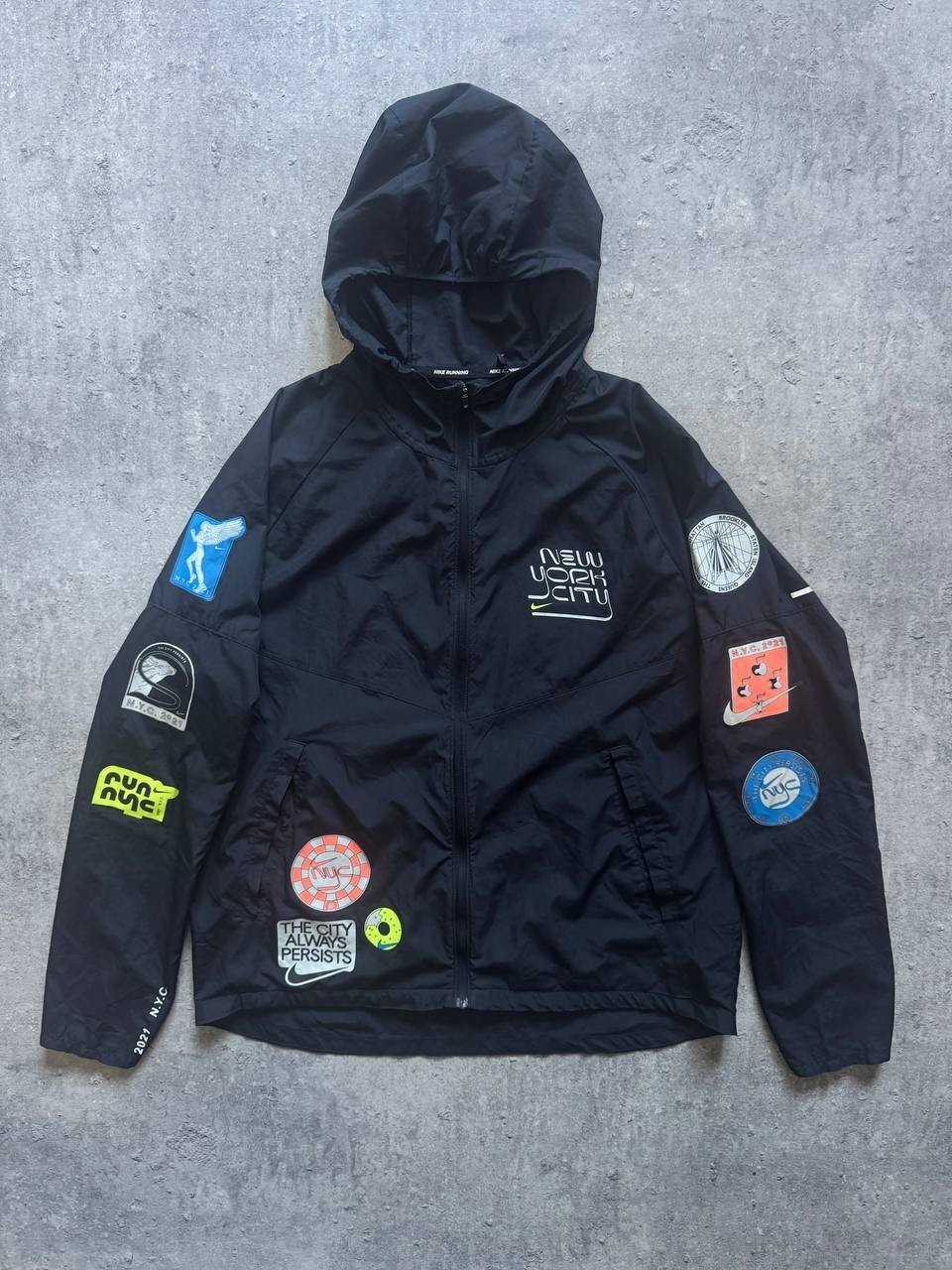 Nike New York City NYC Marathon 2021 Dri-FIT Running Jacket Mens M DN7510-010