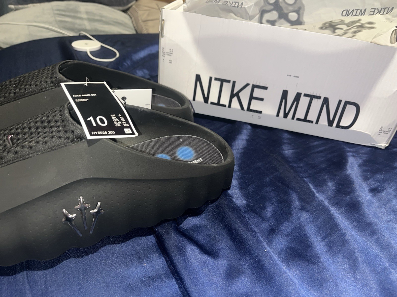 Nike Mind 001 “Iceman” Men’s Slide Sandals Black Synthetic Slip-On US 10 EU 44