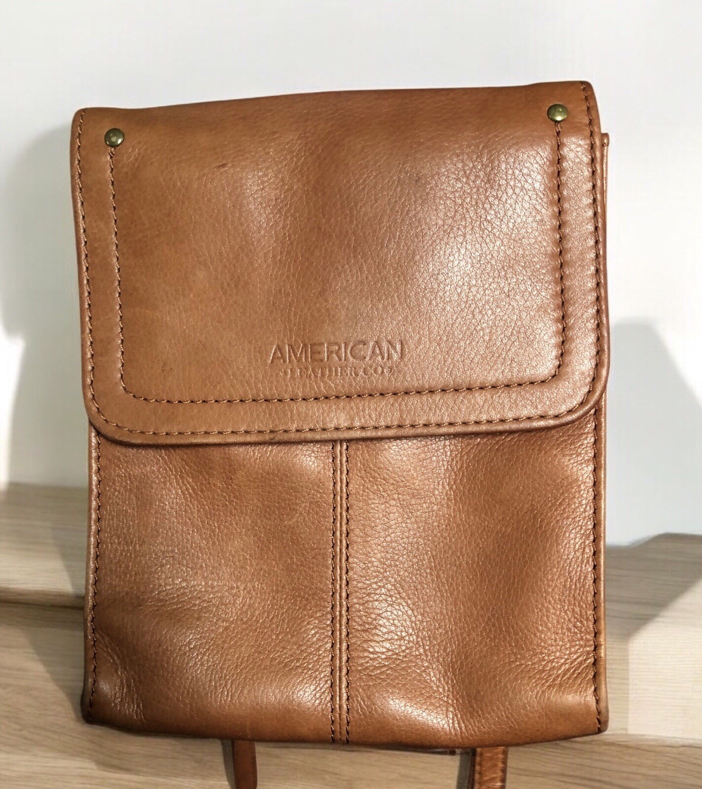 American Leather Co. Brandy RFID Leather Crossbody Kansas Smooth Small