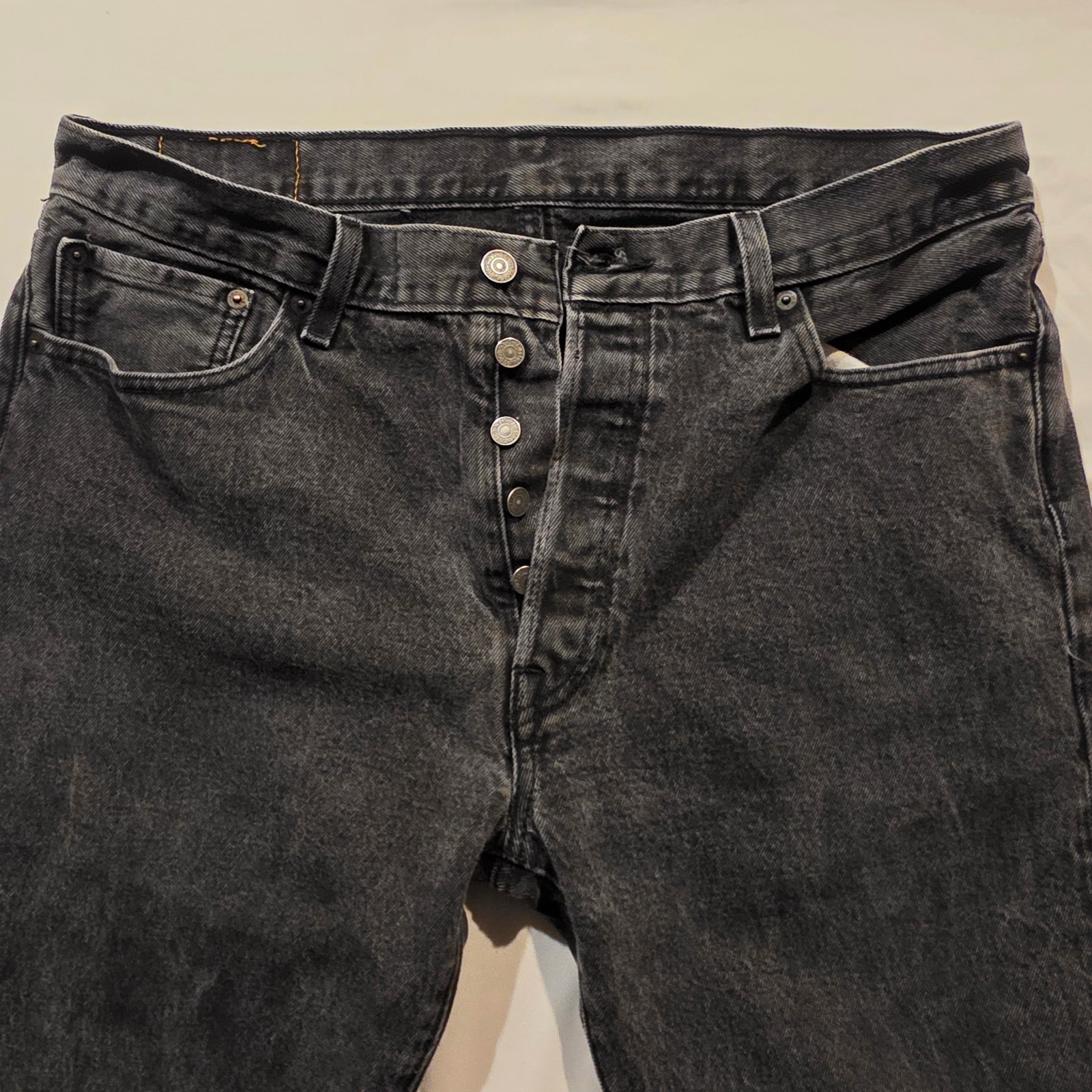 Levi’s 501 Original Fit Jeans Mens 36×34 Black Button Fly Straight Leg Denim