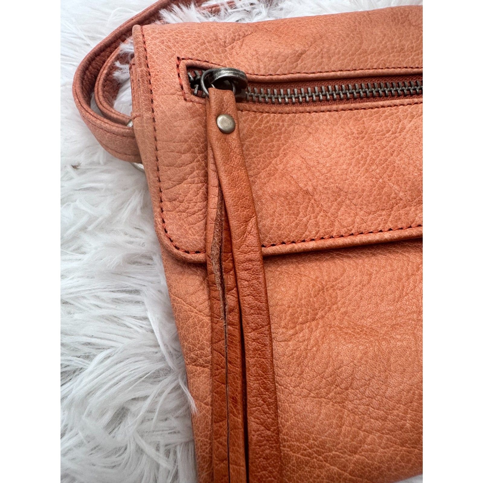 Day & Mood Cognac Leather Crossbody Bag with Tassel
