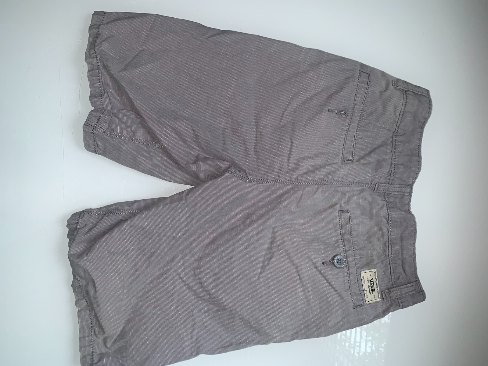 Van’s Medium Grey “Off The Wall” Boys School / Casual Walking Shorts Size 8