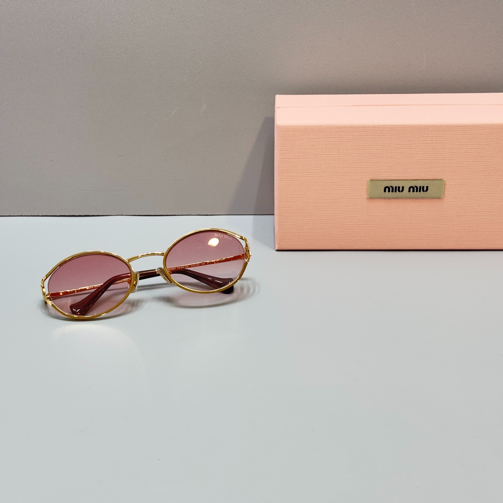 Miu Miu MU 52YS Pink Gradient Lens Gold Metal Oval Sunglasses New With Box