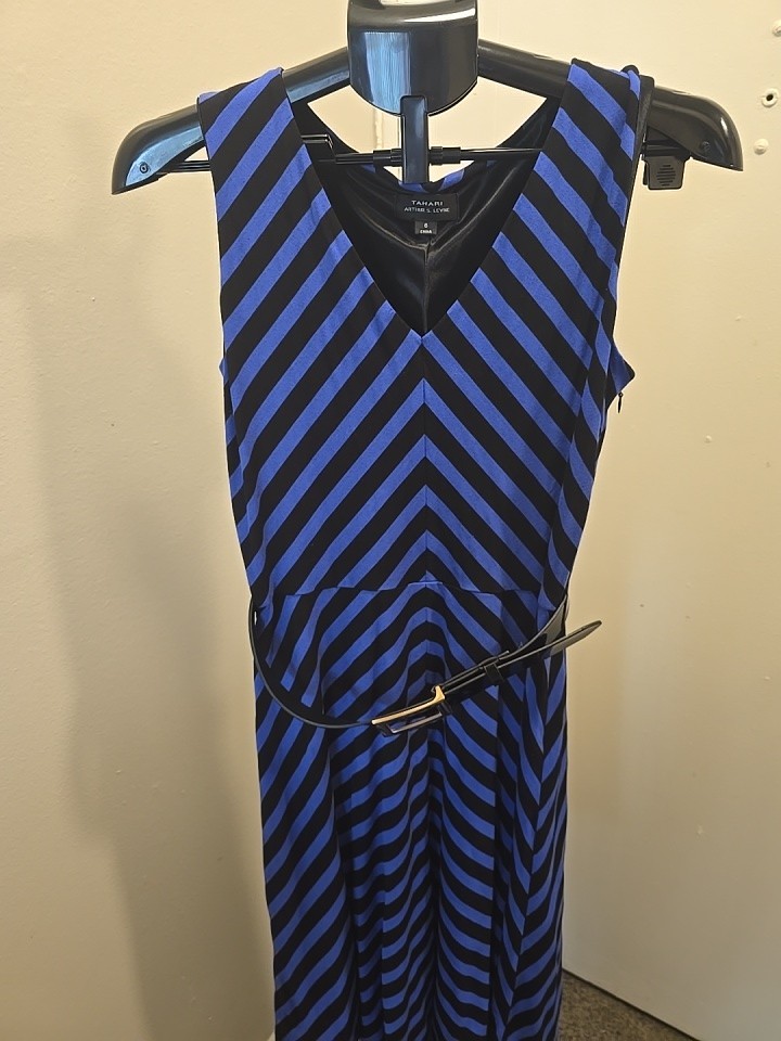Tahari by ASL A-Line V-Neck Chevron Stripe Dress Sleeveless Blue/Black 6