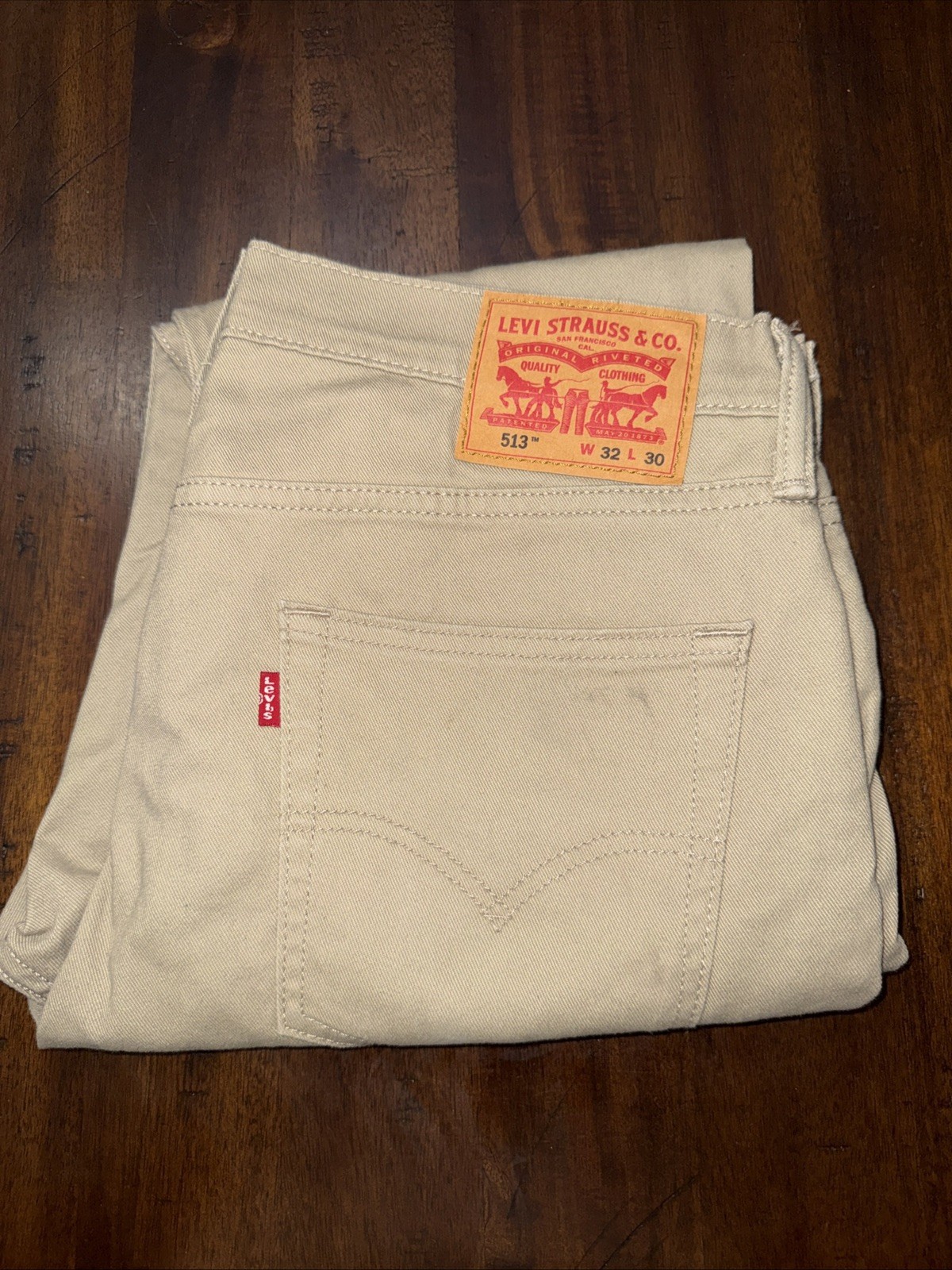 Men’s Levi’s – 32×30 – 513 – Slim Straight Jeans – Khaki