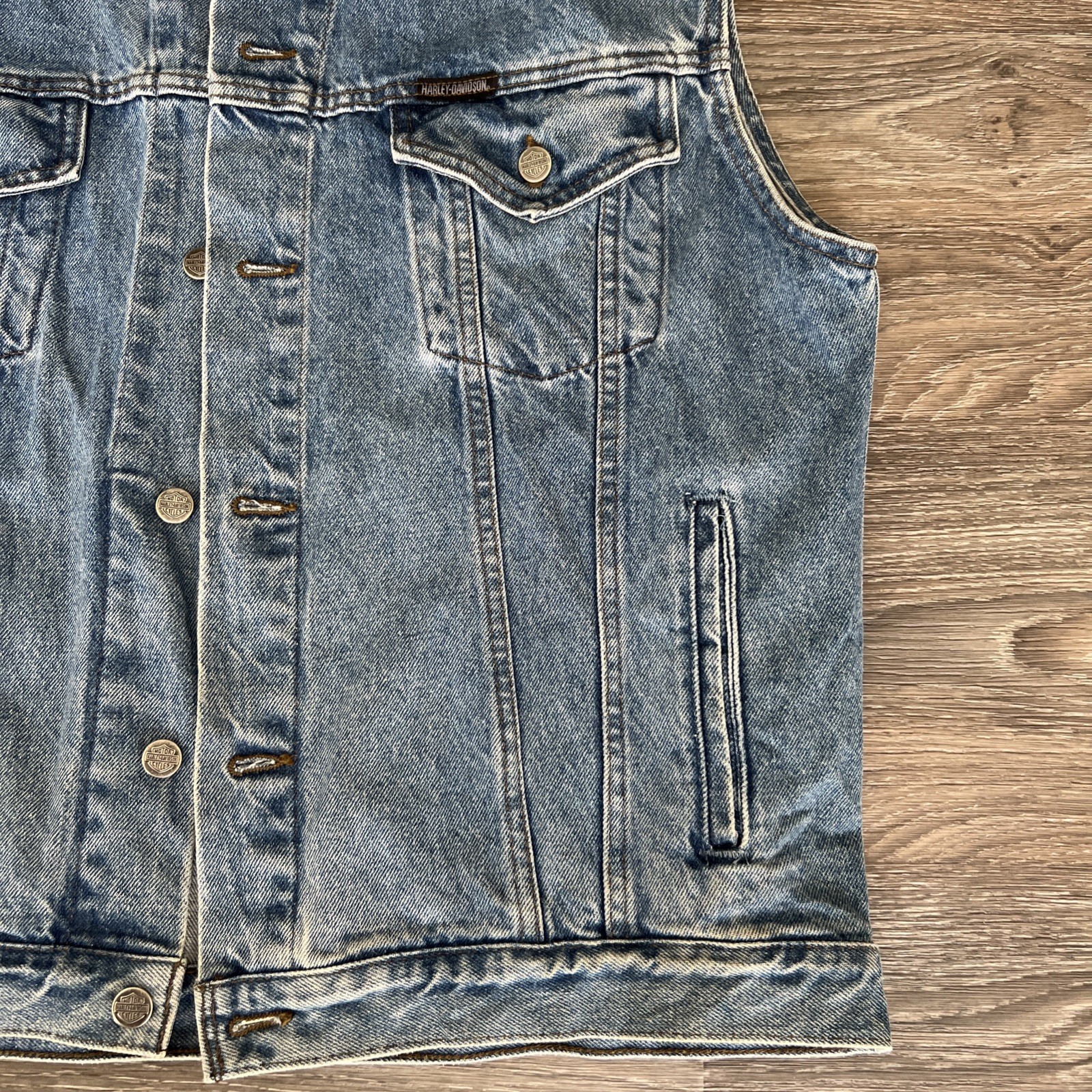 Harley Davidson Denim Vest Blue Wash Bar & Shield Mens Size M