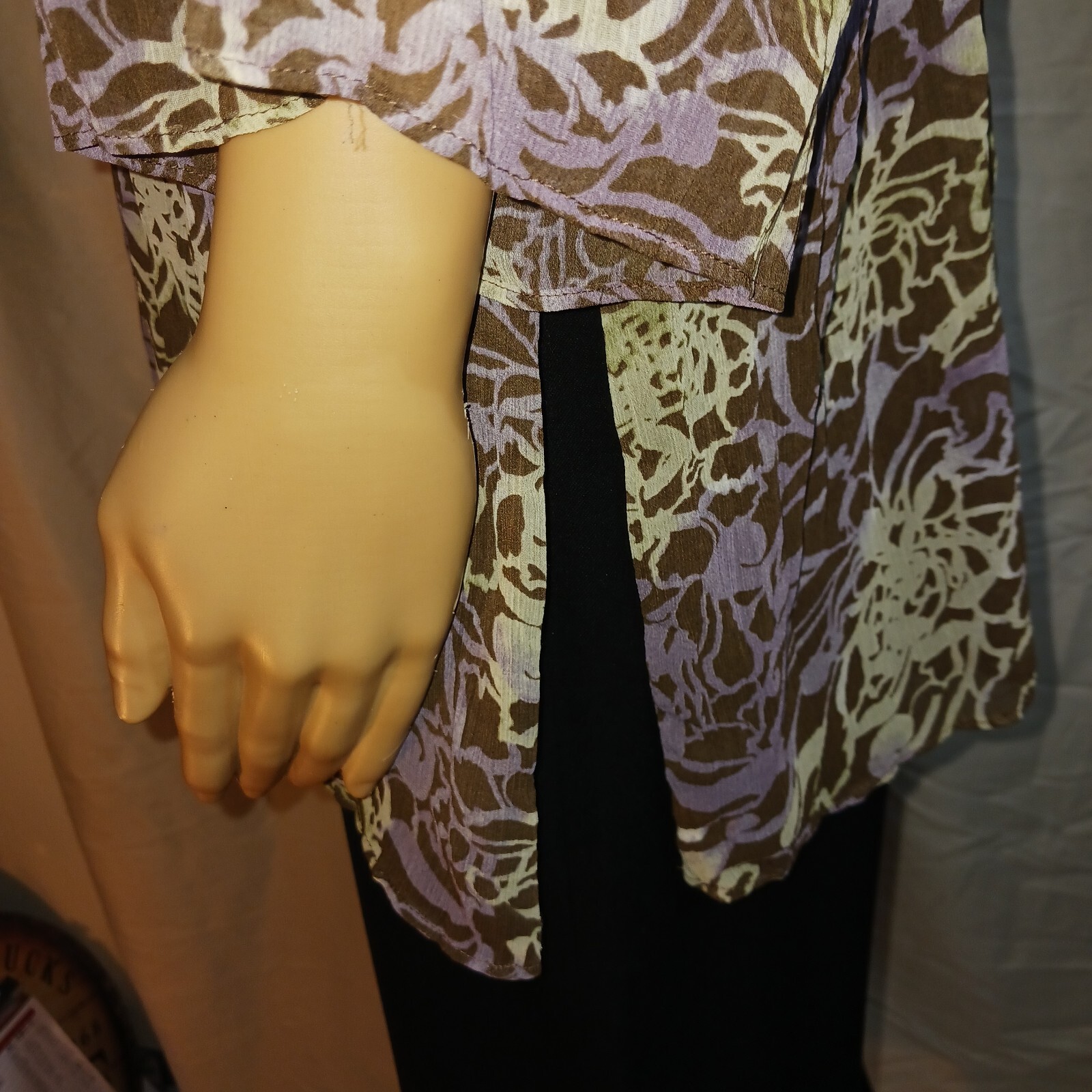 Axcess Blouse Women’s Size 1 Multicolor 3/4 Sleeve by Liz Claiborne EUC