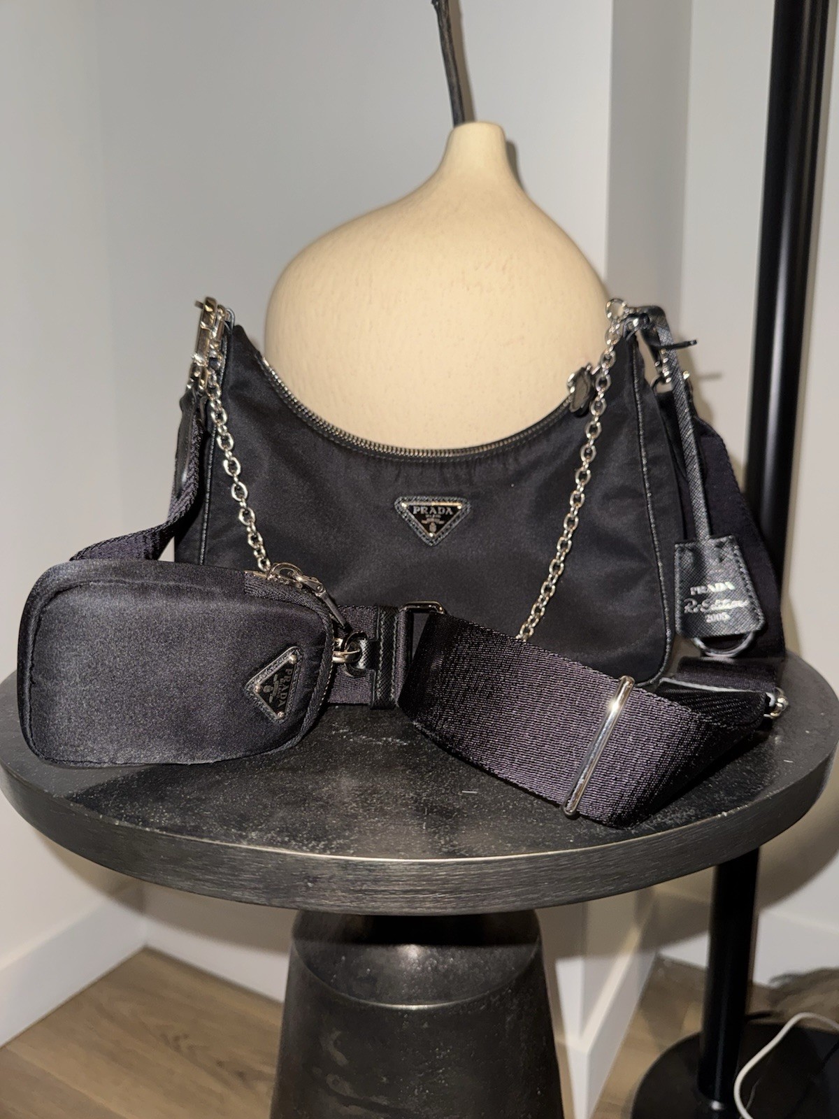 BRAND NEW Prada Re-Edition 2005 Nylon Shoulder Bag – Black/Silver