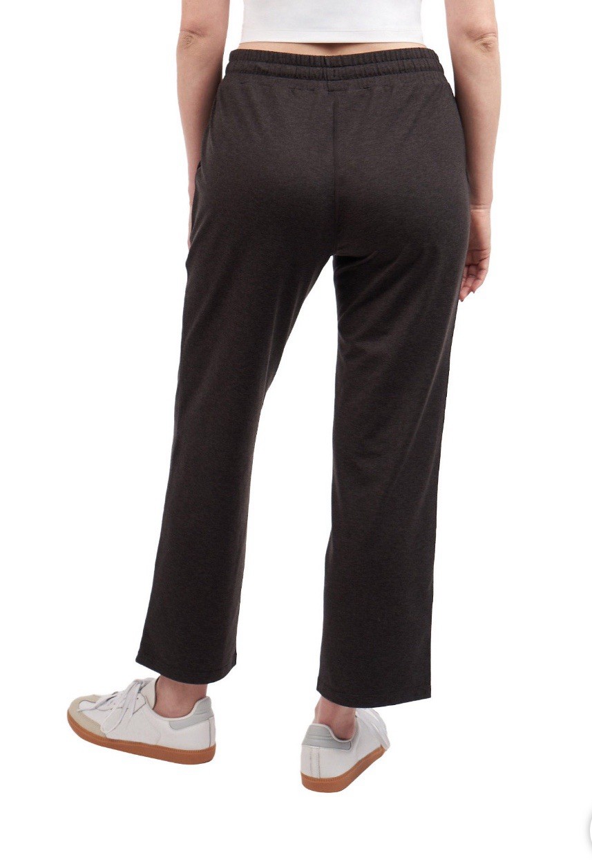 Kirkland Signature Ladies Lightweight Crop Pant