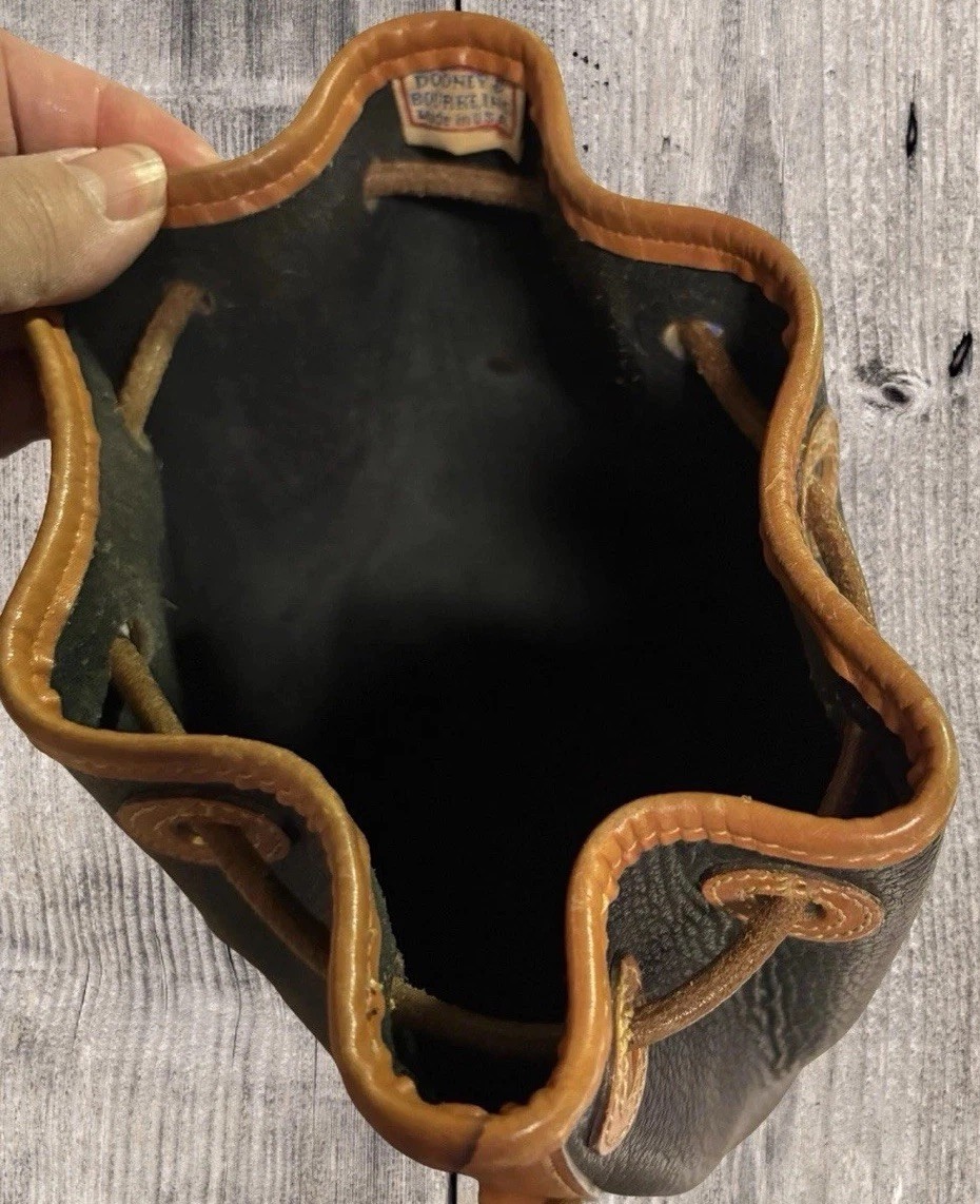 Dooney Bourke Vintage Black Small Drawstring Bucket Shoulder Bag Leather Retro