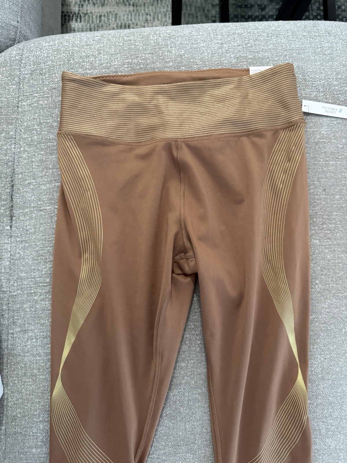 Victoria’s Secret Brown/Gold Striped Compression Leggings L Stretch Pull-On