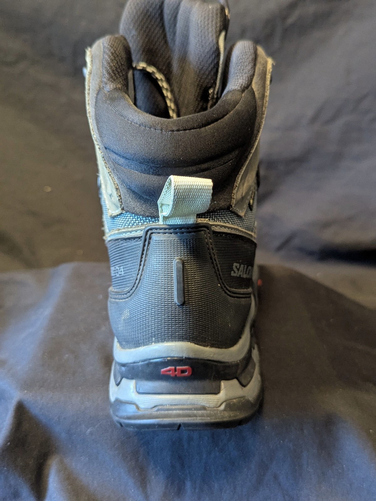SALOMON QUEST 4 GORE-TEX HIKING BOOT – WOMEN’S EU 40-2/3 (US 8.5) Excellent Cond
