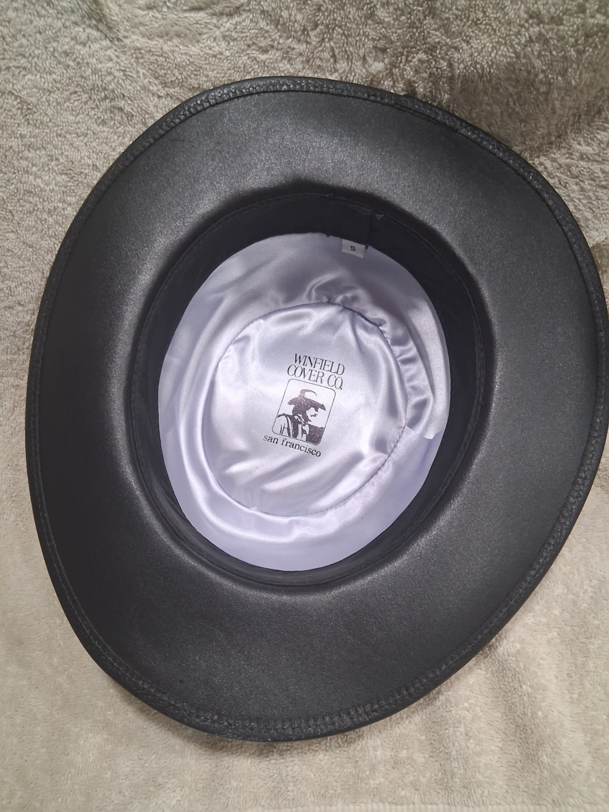 VTG Winfield Cover Co. Black Leather Gambler Hat Silver Toned Concho Band Size S