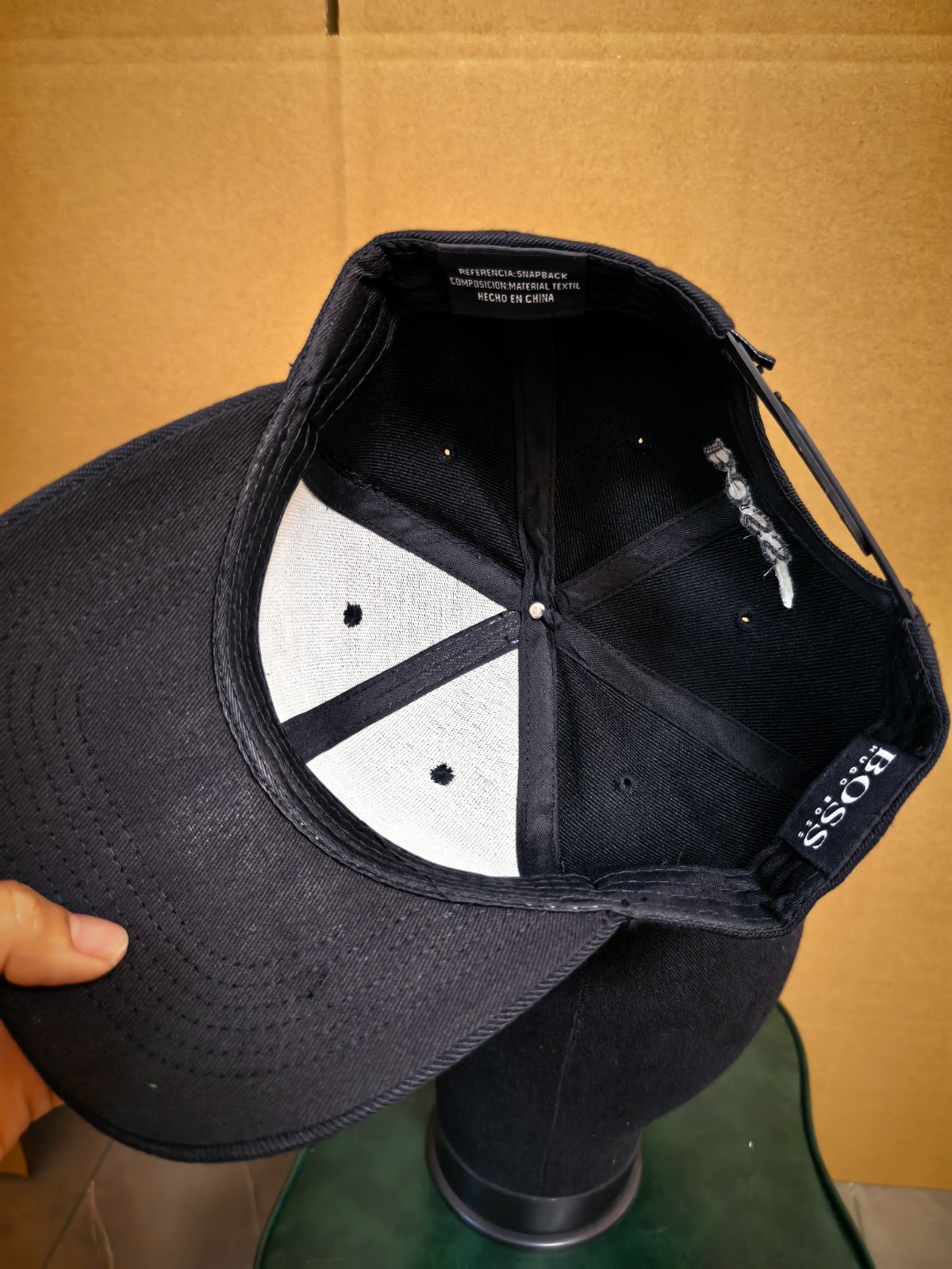 Hugo Boss curved brim black baseball cap with gray letter embroidery sports hat