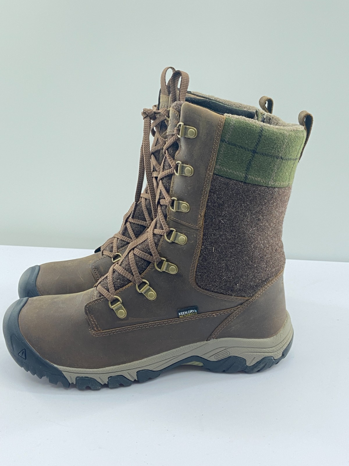 Keen Greta Tall Boot Waterproof- Dark Earth/Green Plaid- Women’s Size 10.5