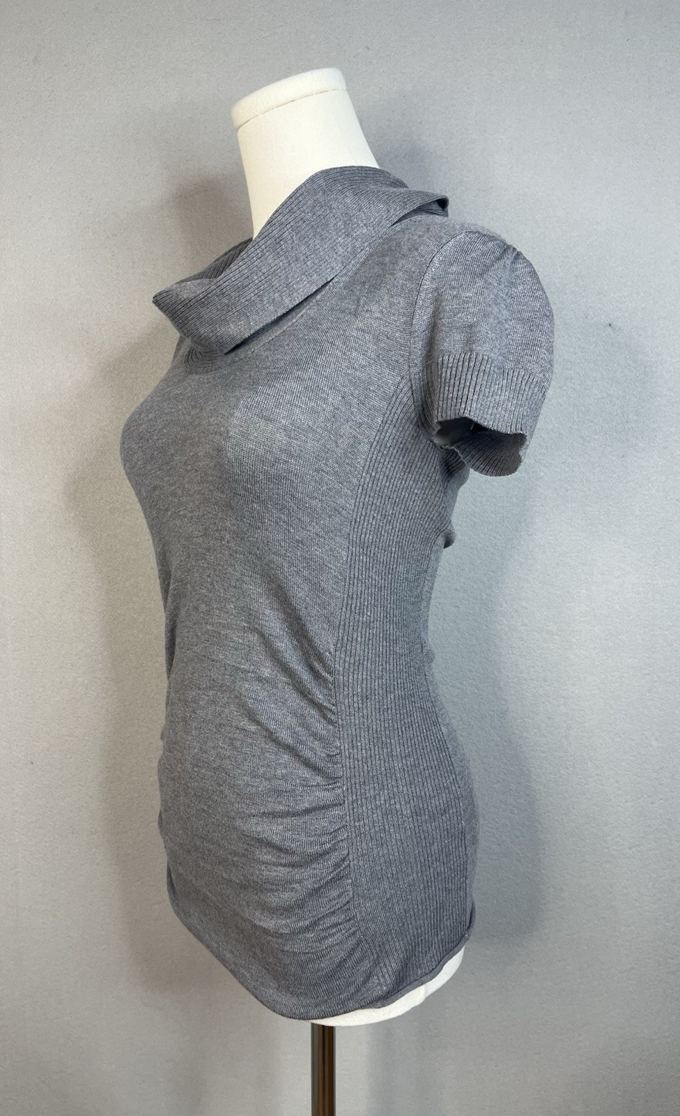 Takeout Size S Gray Turtleneck Short Sleeve Ruched Sides Knit Sweater Shirt Y2K