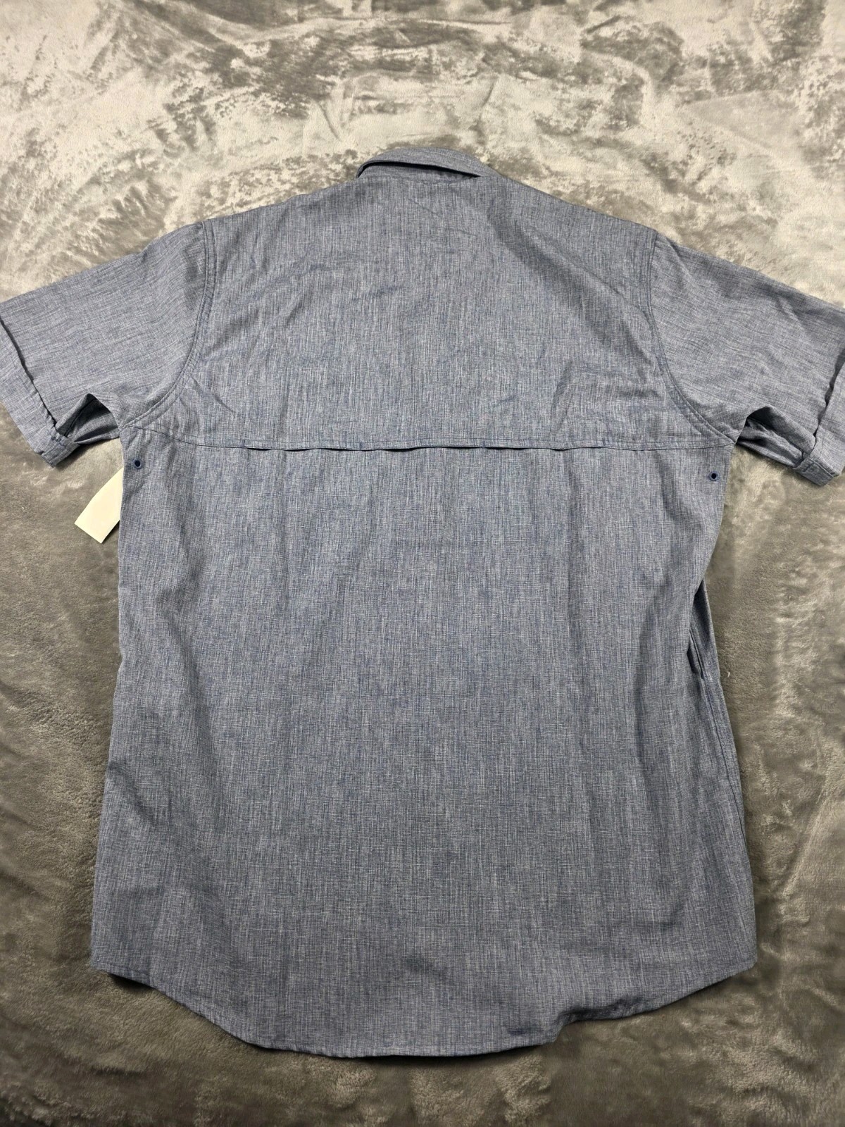 Izod Saltwater Performance Stretch Shirt Quick Dry/UPF 50/Vented/ LT Blue NWT