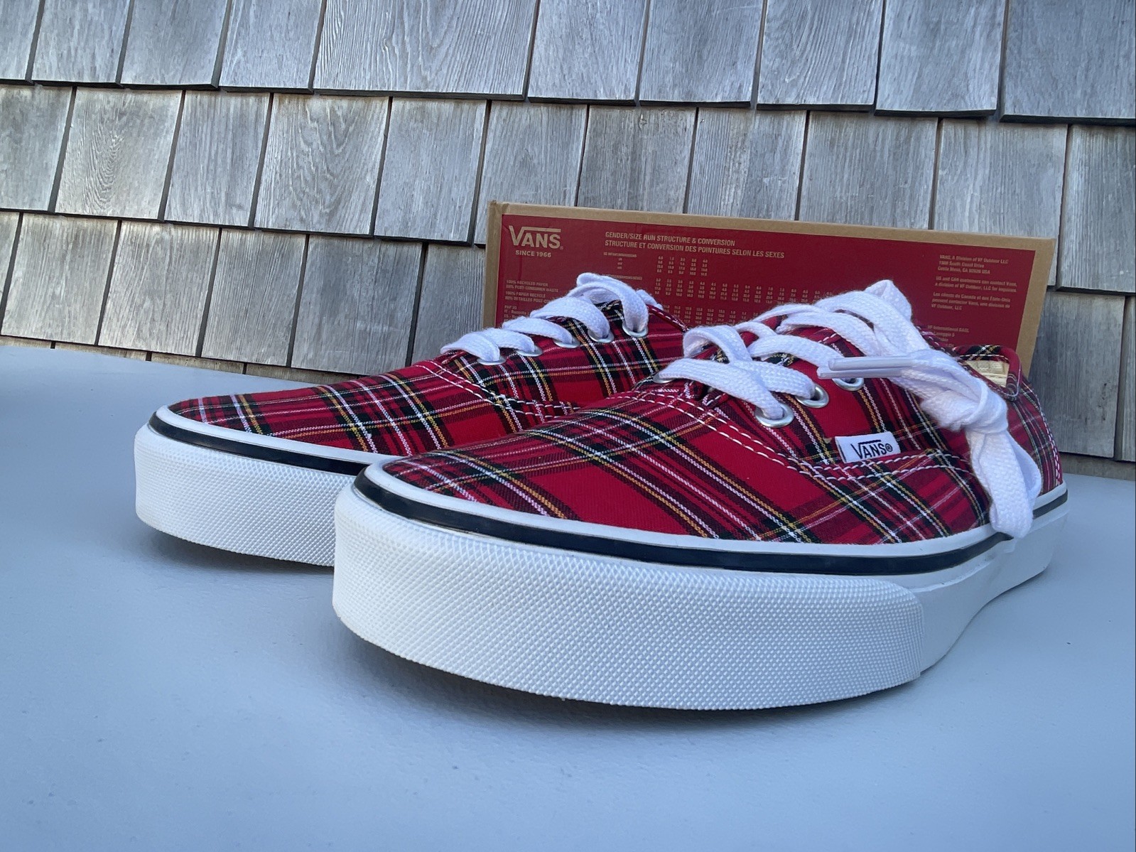 Vans Authentic Shoes Plaid Red White Low Top Skate Sneaker Men’s Size 10.5 NEW