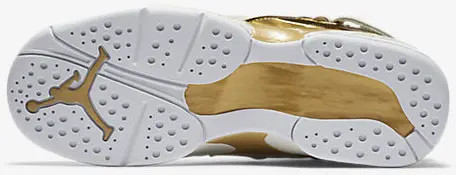 Air Jordan 8 Retro C&C BG Trophy 833378-030 Youth Size