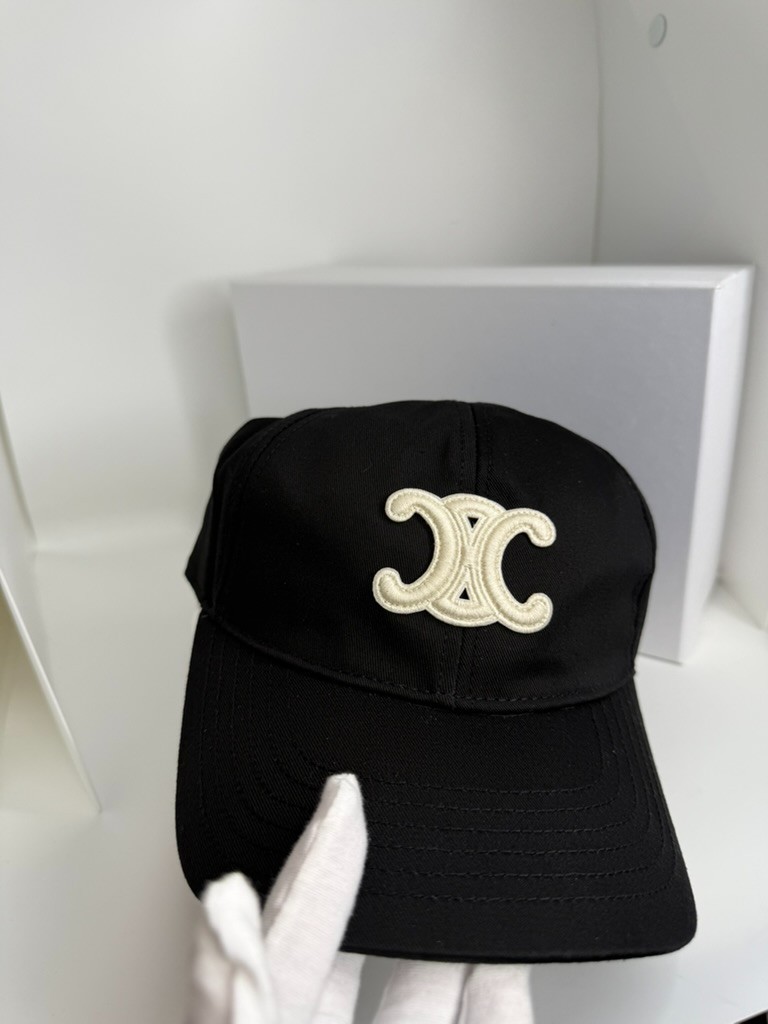 Celine Triomphe Black/Cream Adjustable Baseball Cap Women’s Medium