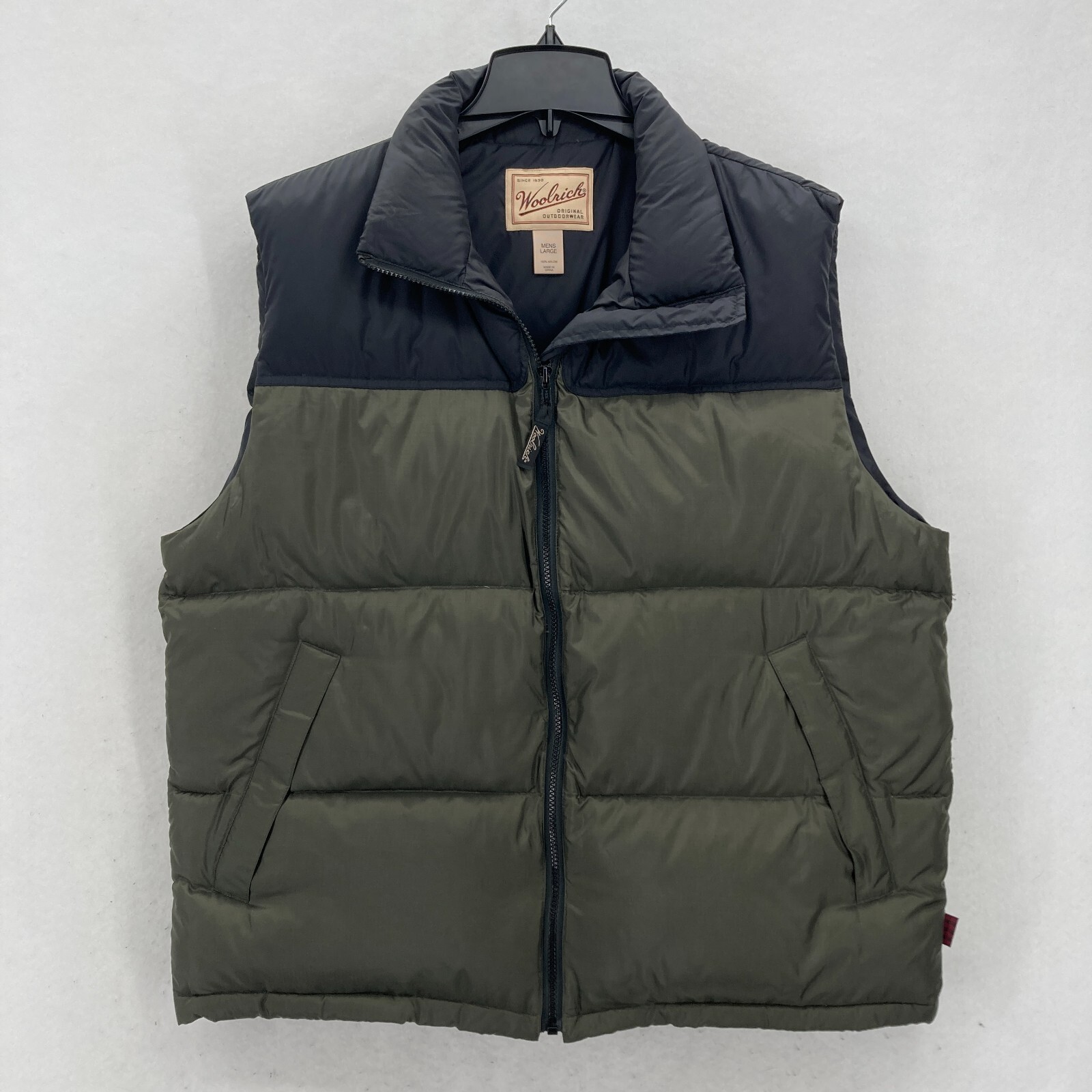 Woolrich Goose Down Puffer Vest Mens Large Earth Green Full Zip Pockets Camp
