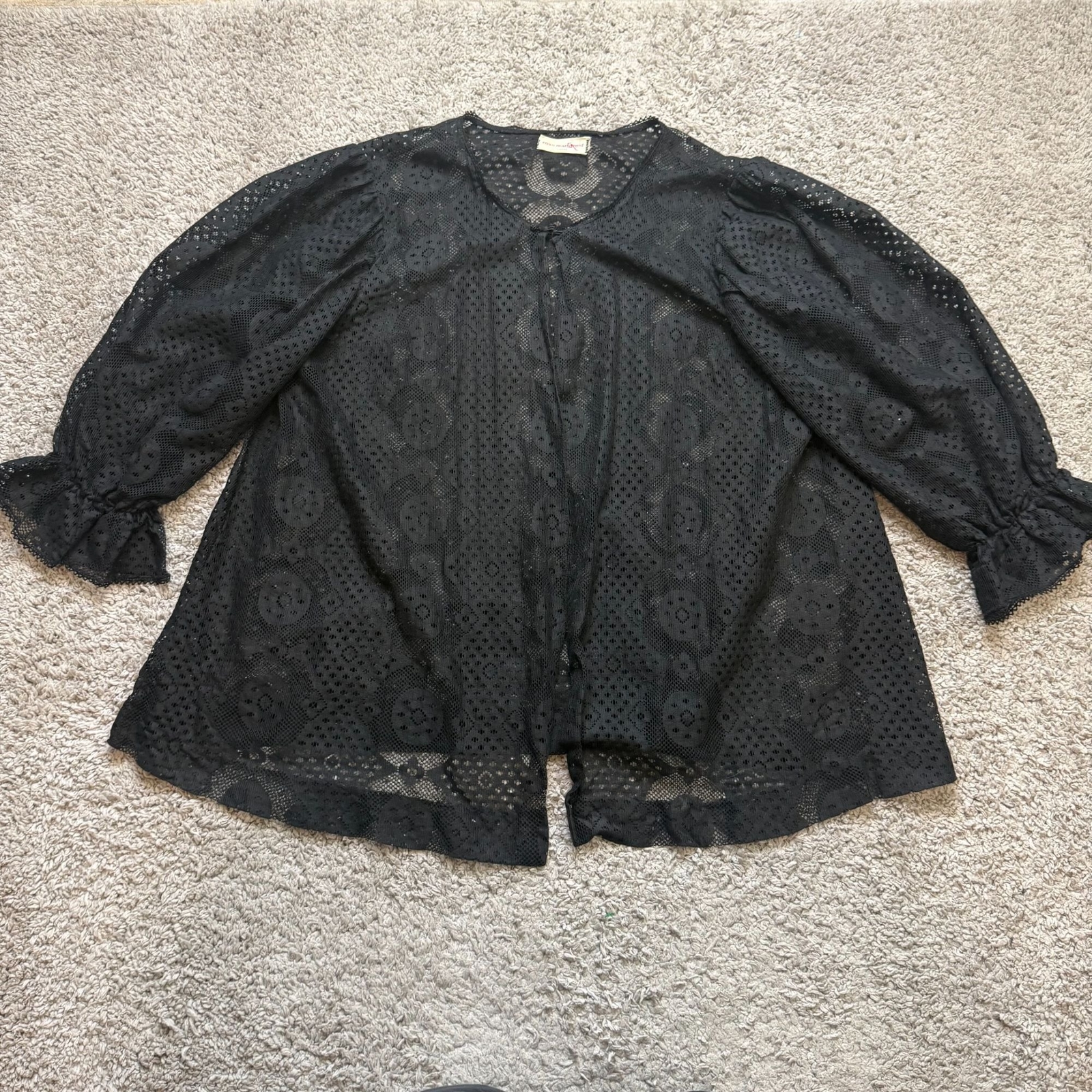 Rose Marie Reid Vintage 50s/60s Black Lace Flounce Sleeve Coverup Robe Saks Fift