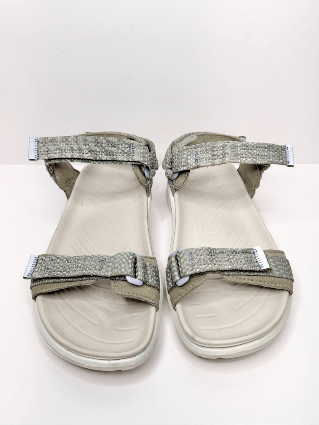 Ecco Water Sandals Size 5.5US X-Trinsic in Vetiver Comfort Technology