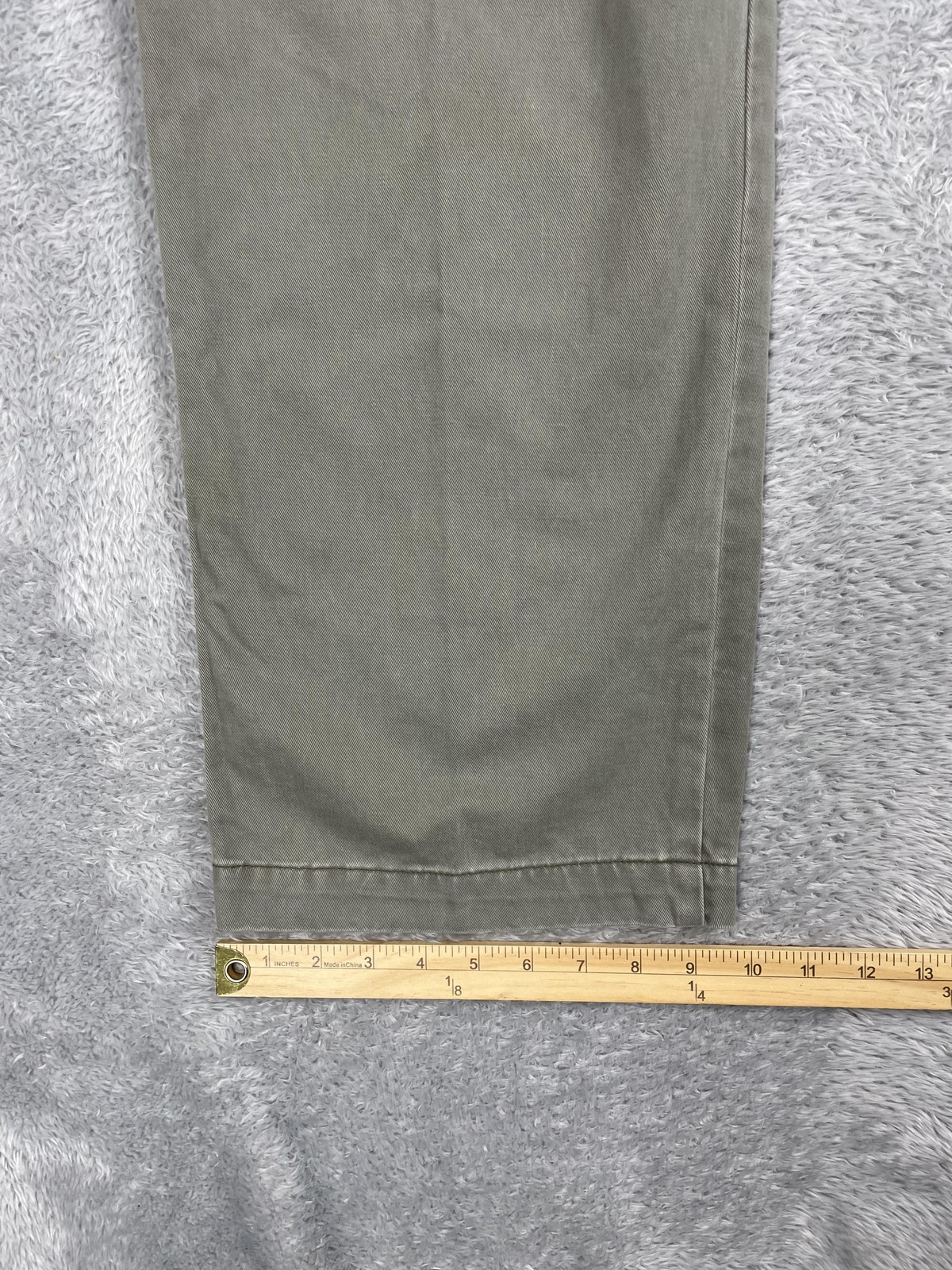 Eddie Bauer Pants Mens 36×32* Artichoke Green Relaxed Fit Pleated Khaki Chino