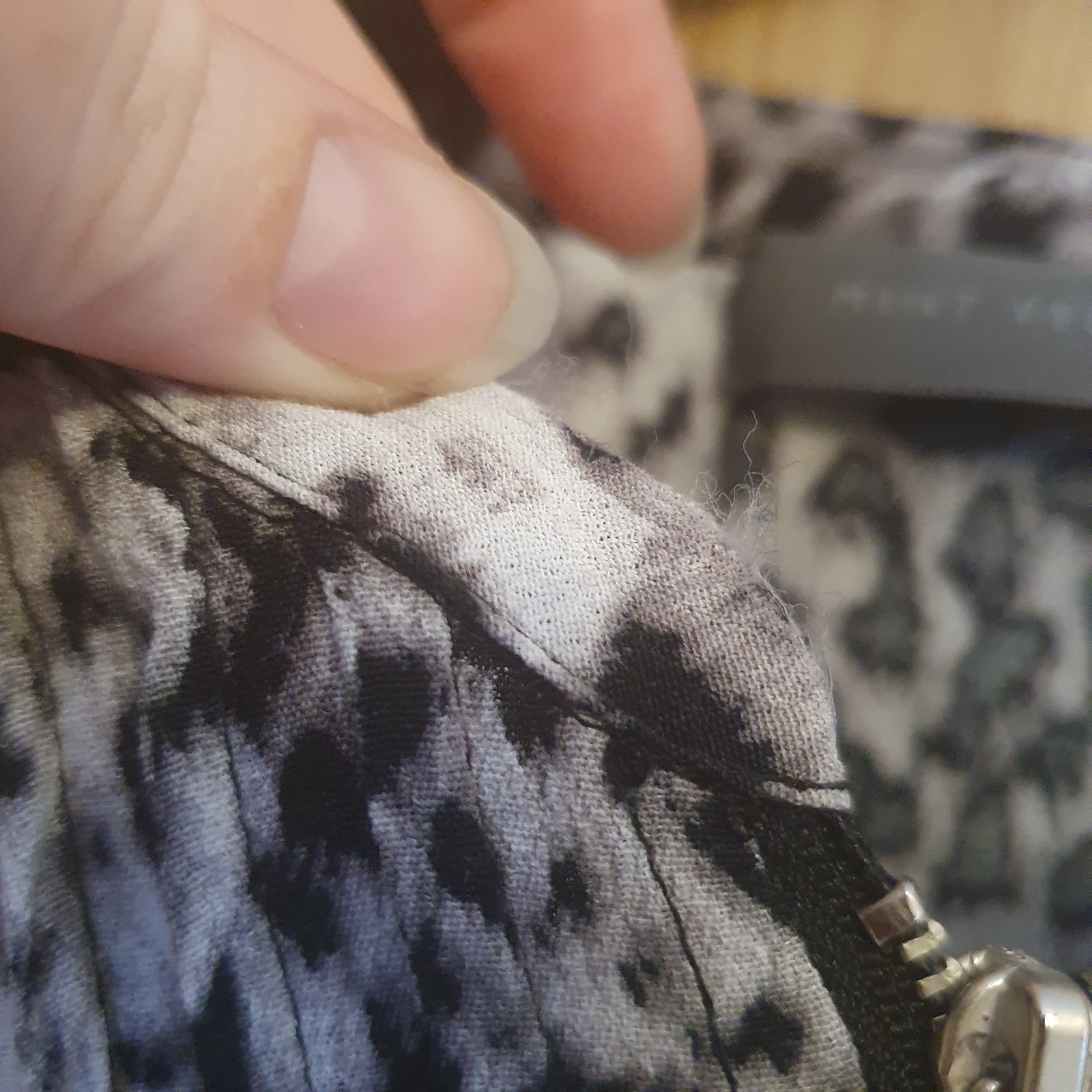Mint Velvet Dress 100% Rayon Leopard Print Edgy Chic Size 14 Grey Black
