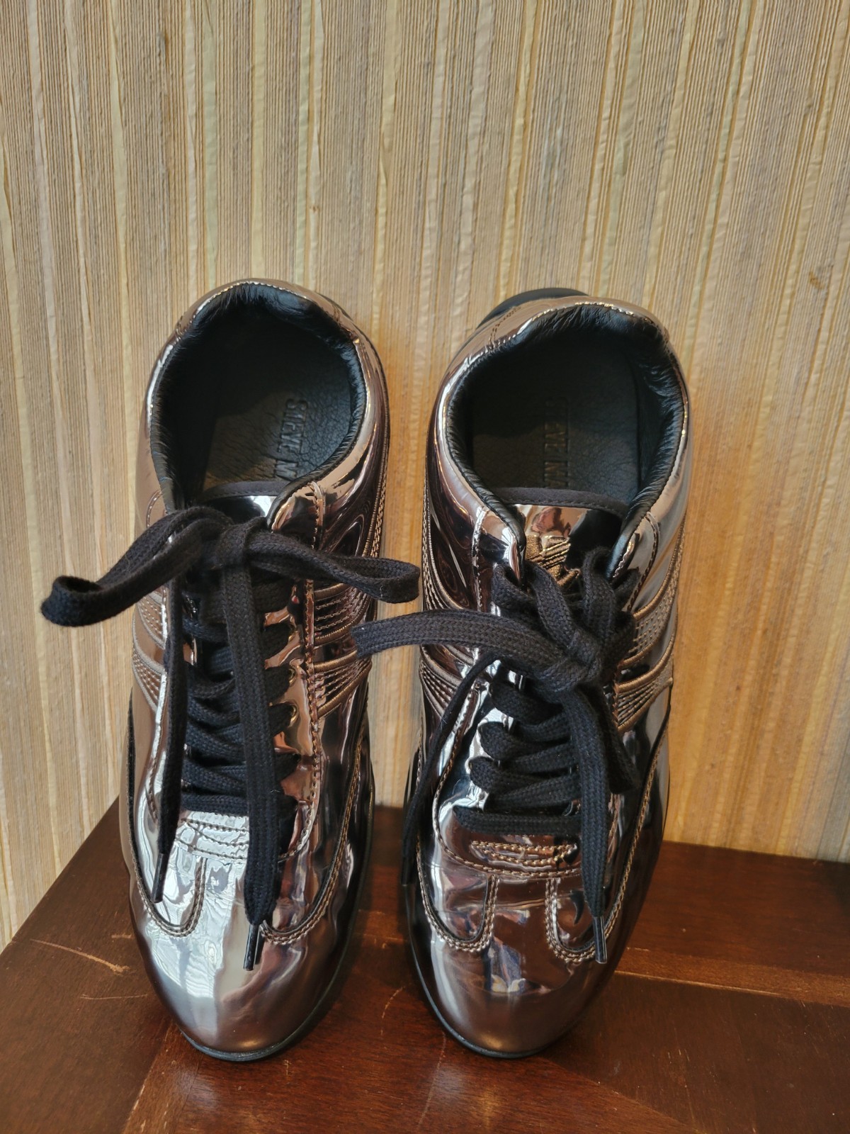 Steve Madden Dobson Pewter Low-top Sneakers NWOT Women’s Size 9