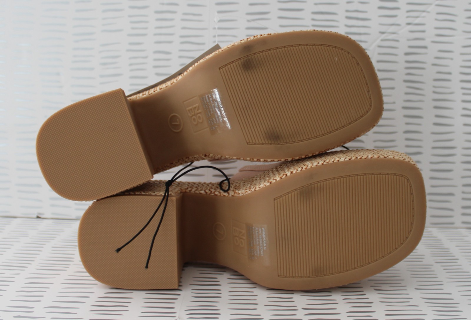 No Boundaries Womens Platform Mule Sandal Clear Multisize NWT