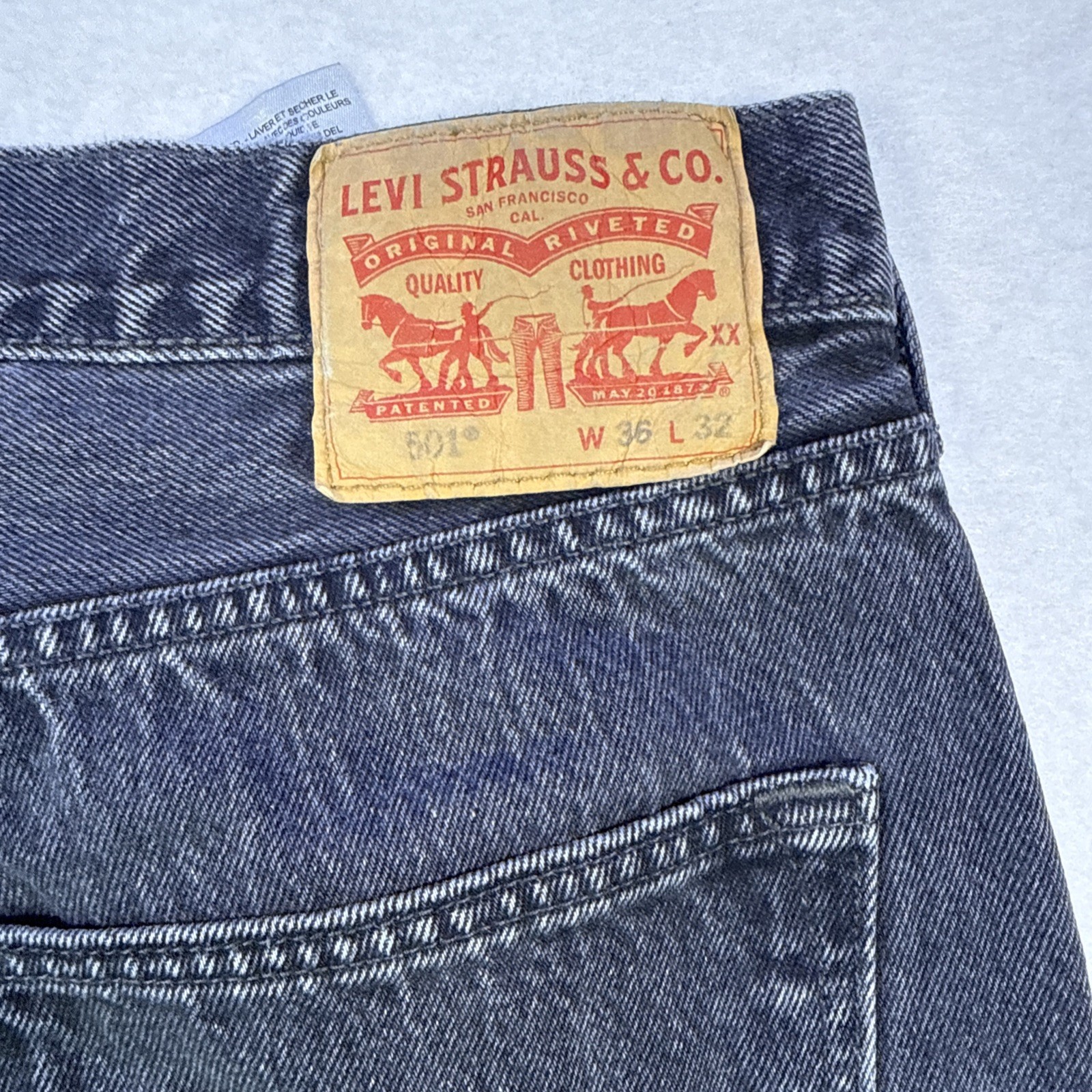Levis 501 Original Fit Mens Jeans 36×32 Washed Black Button Fly Streetwear