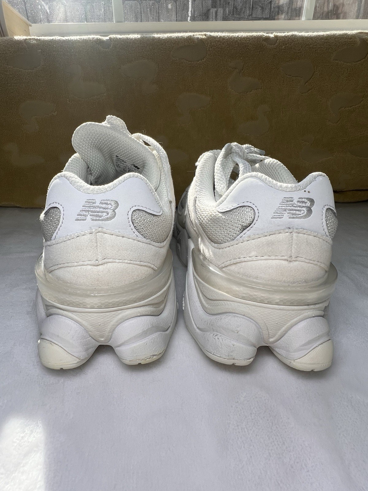 New Balance PC9060LL White Lace-Up Low Top Sneakers for Running & Casual