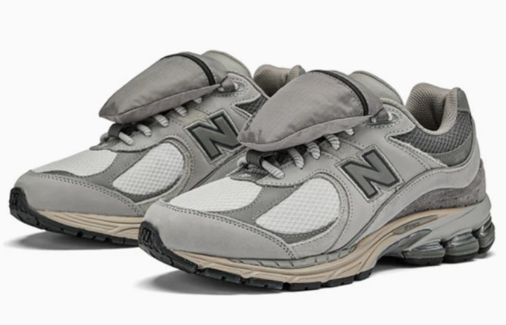 Sz 8 – New Balance 2002R ‘Pouch – Summer Fog’ M2002RVC