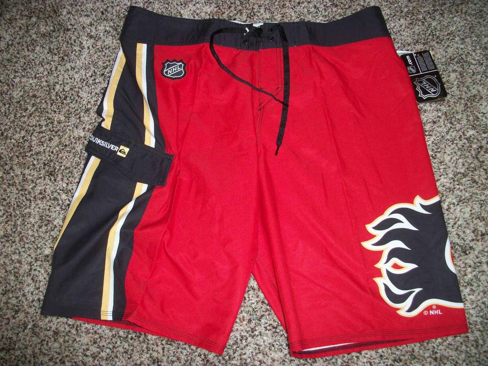 CALGARY FLAMES Quiksilver New NWT Mens Board Swim Shorts NHL 31 32 33 34 36 38