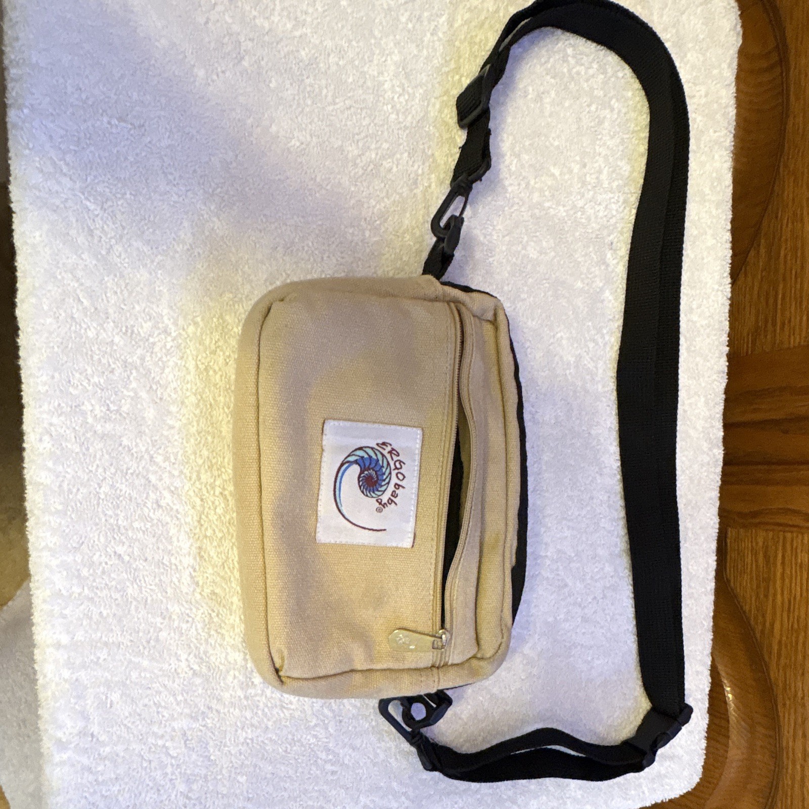 Moksha Small Beige/Black Crossbody Bag Zip Closure w/ Adjustable Strap