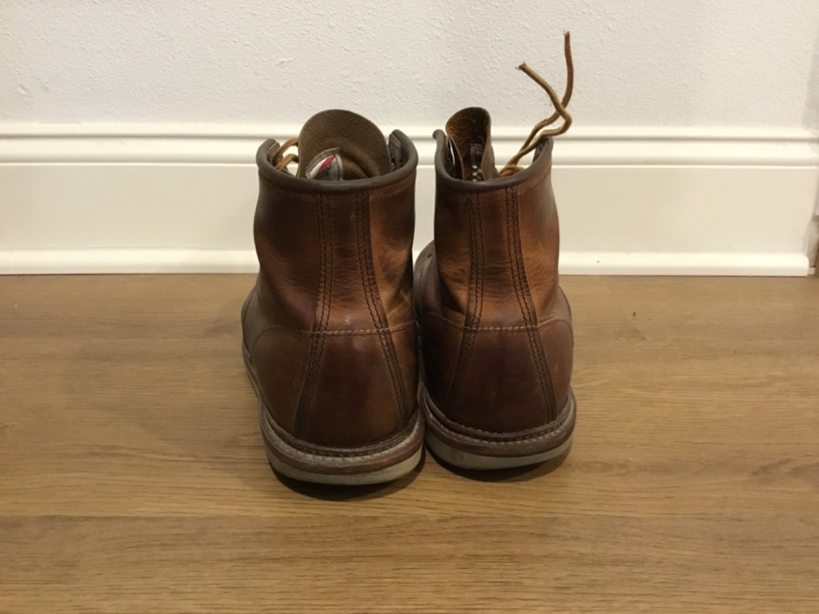 Red Wing Classic 1907 Moc Toe Boot for Men, Size 11 – Copper